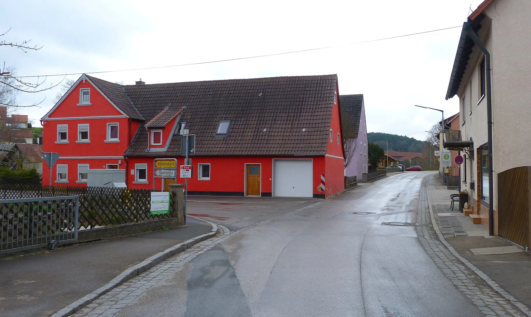 Photo showing: Mitten in Veitsaurach