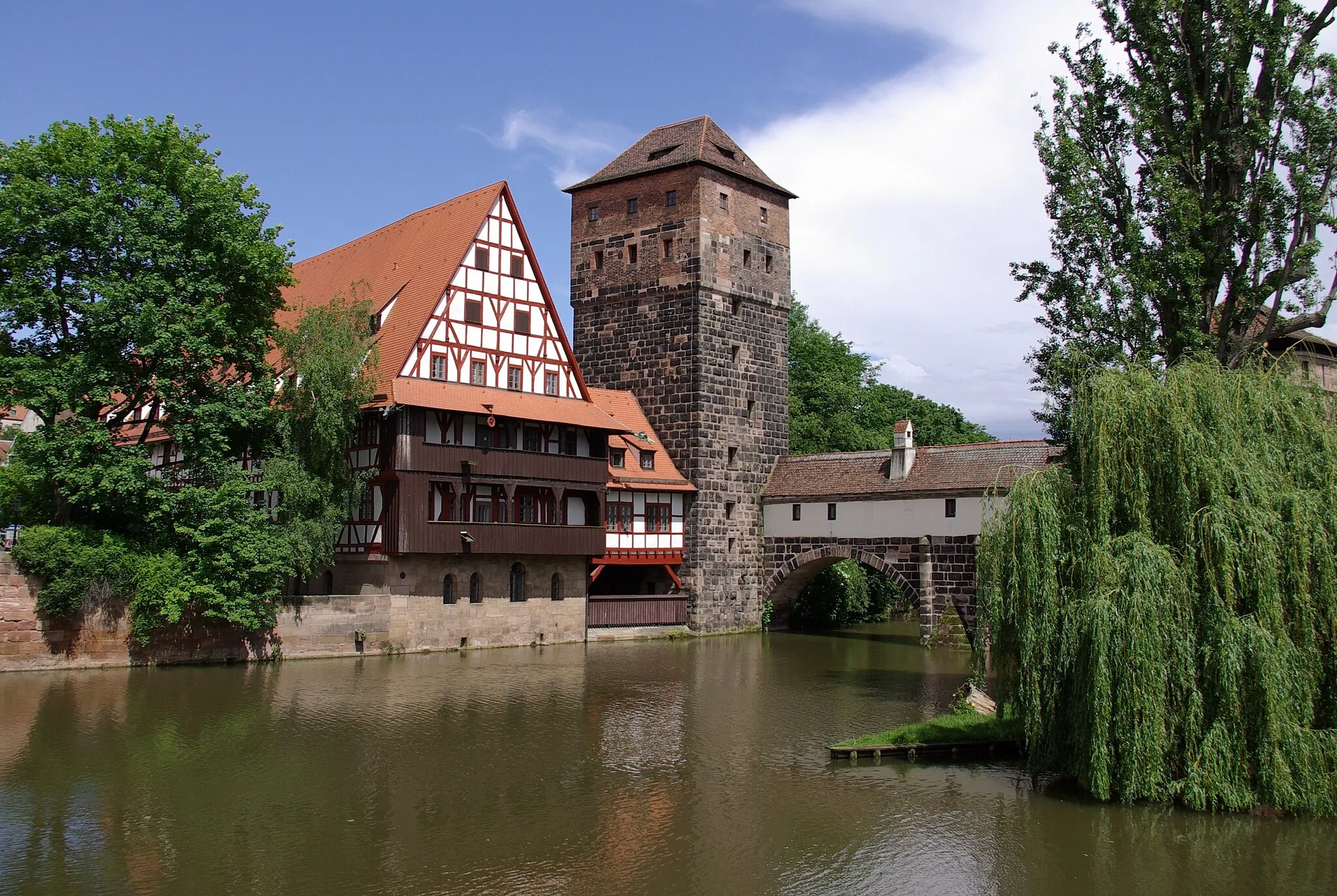 Photo showing: Weinstadel und Wasserturm in Nürnberg