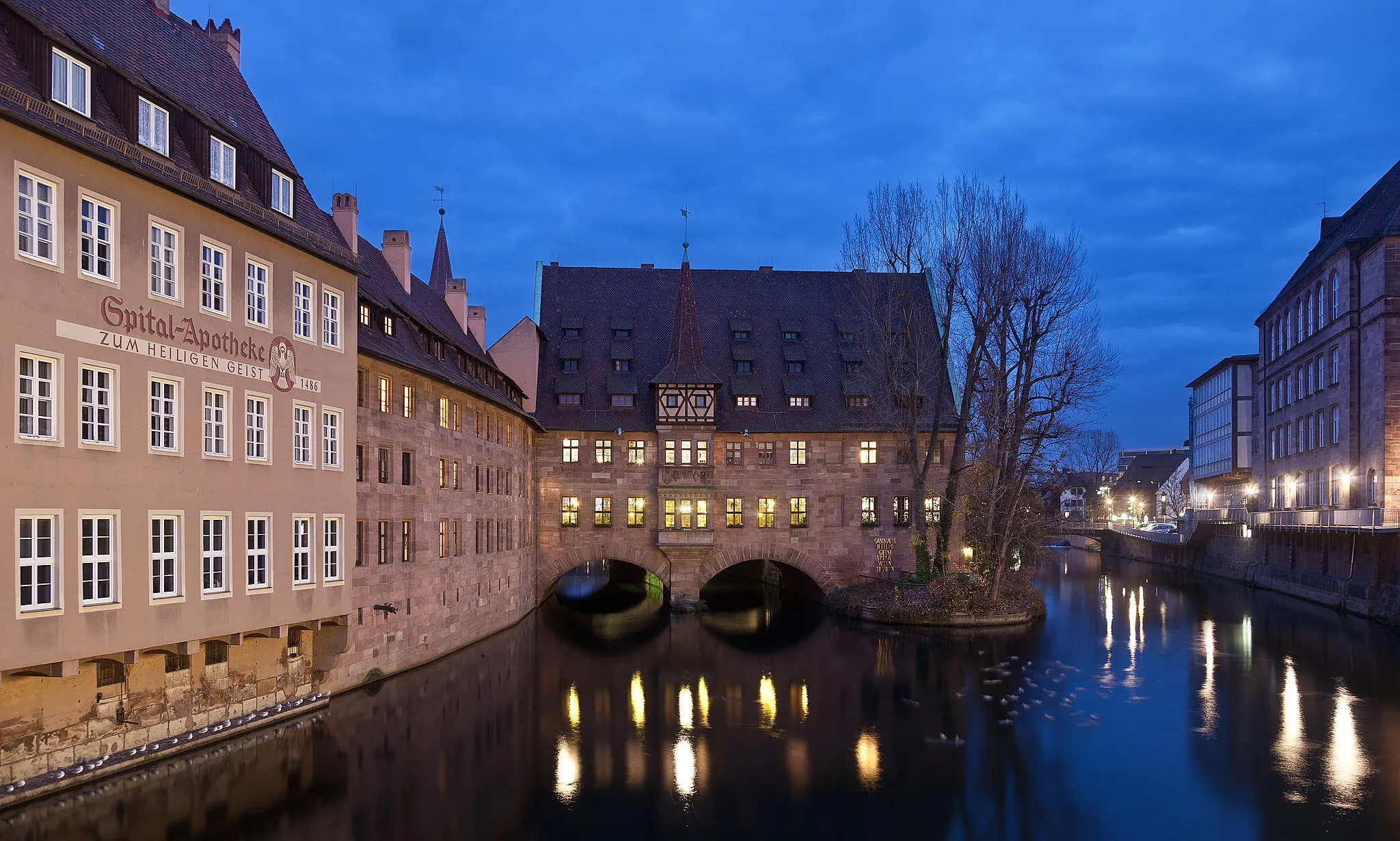 Photo showing: Heilig-Geist-Spital in Nuremberg, Germany