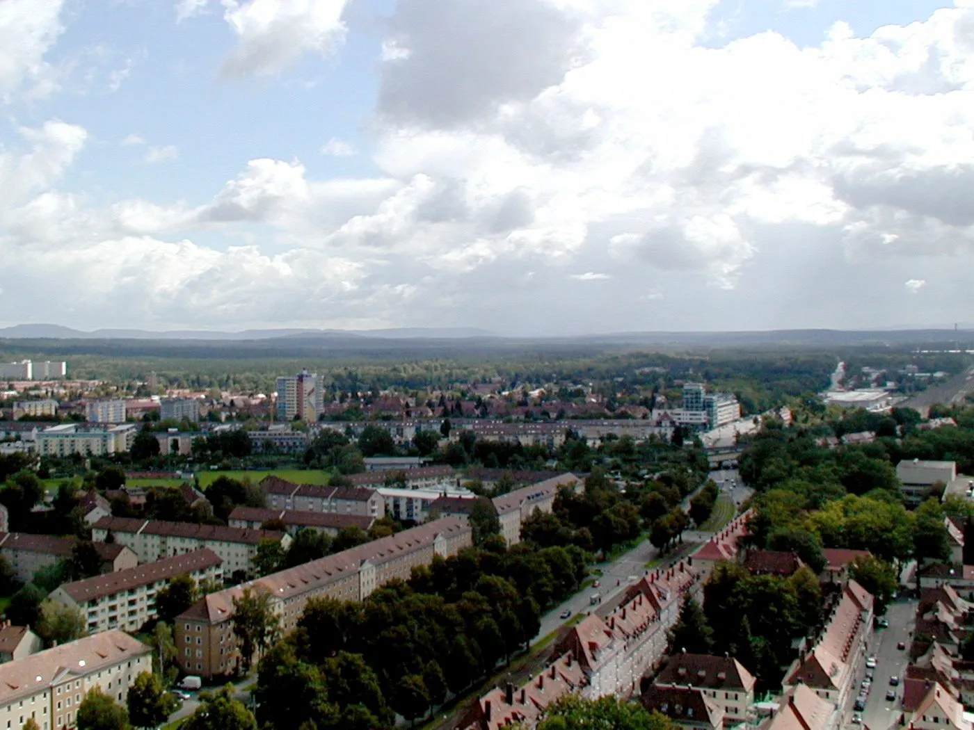 Photo showing: Zerzabelshof und der Reichswald