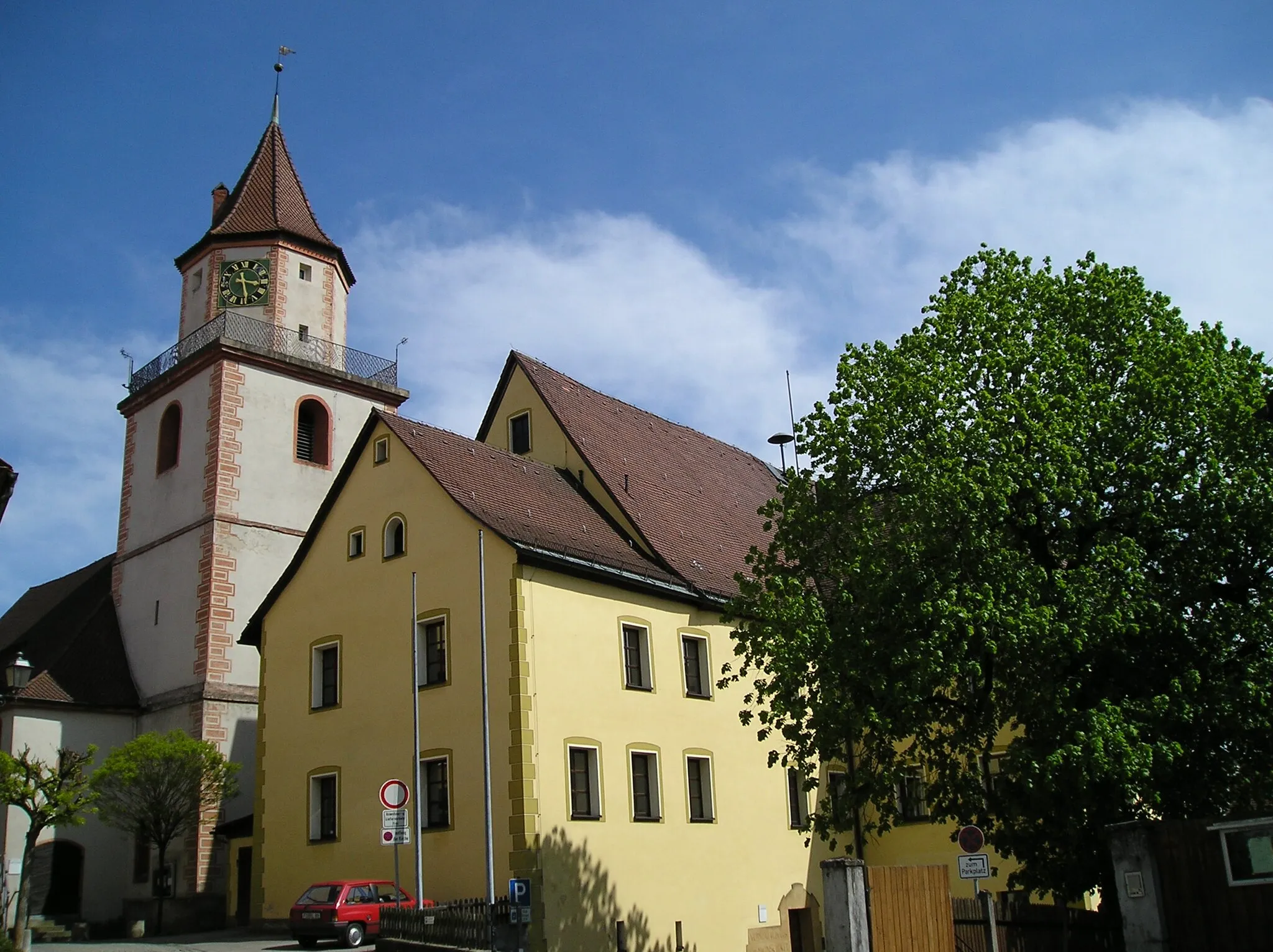 Photo showing: Town hall and town church of the town of Gräfenberg, Franconian Swiss mountain range, Germany.