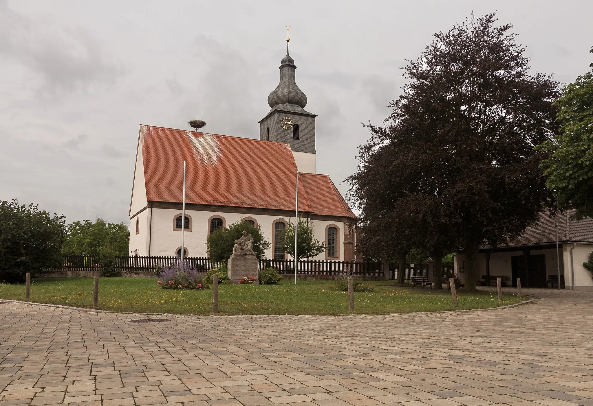 Photo showing: Lenkersheim, reformed church: Pfarrkirche Dreifaltigkeit volkstümlich Sankt Johannes