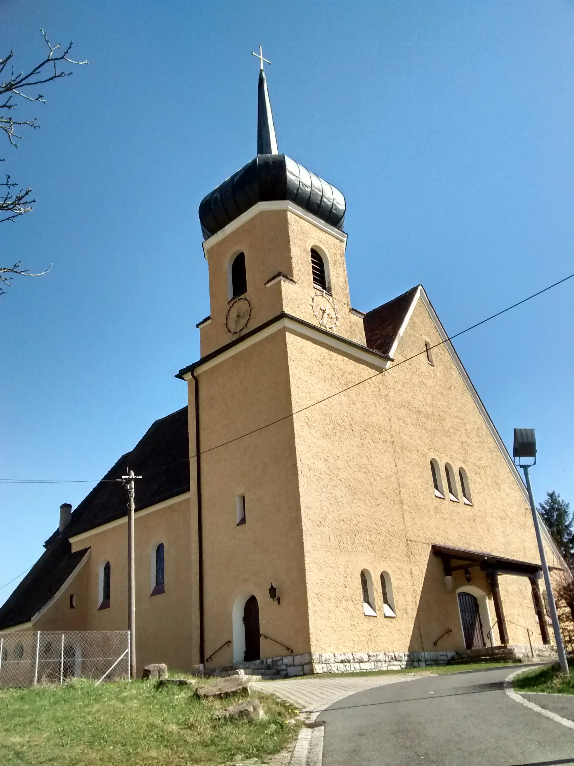 Photo showing: Großenbuch-Kirche
