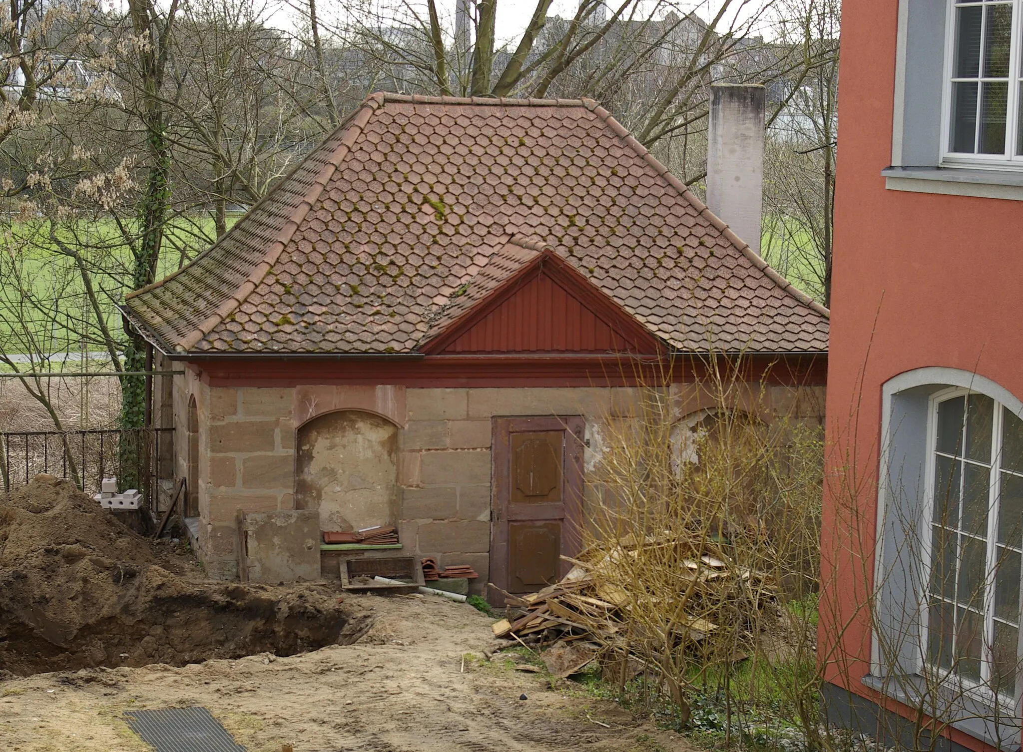 Photo showing: Gartenhaus der Fabrikantenvilla Schnieglinger Straße 223, wohl ehemals zum  im Nürnberger Stadtteil Schniegling.