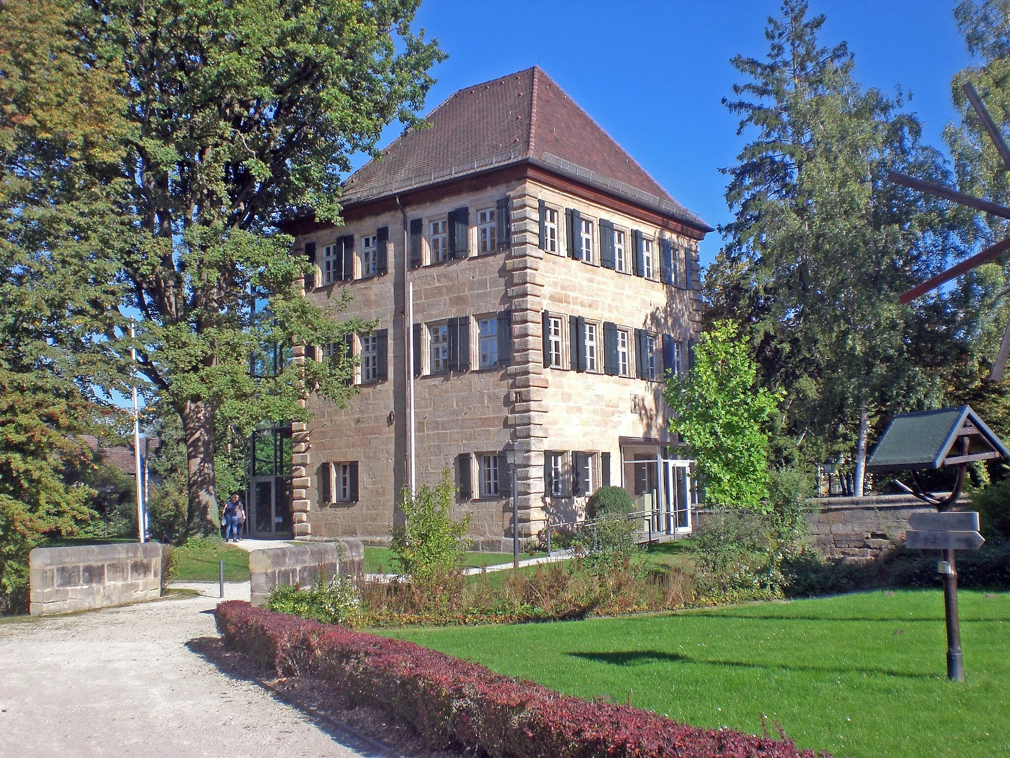 Photo showing: Feuchter Schloss