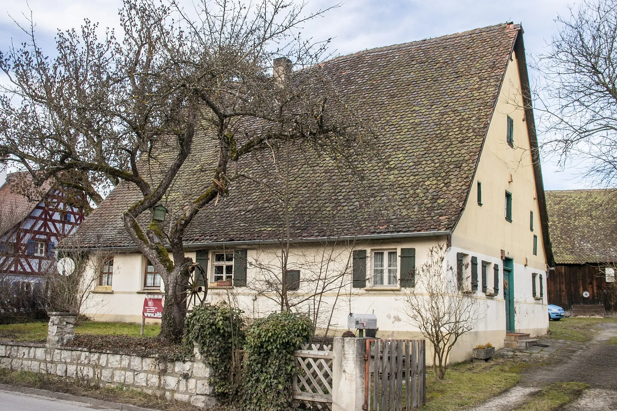 Photo showing: Wohnhaus, Oberhembach