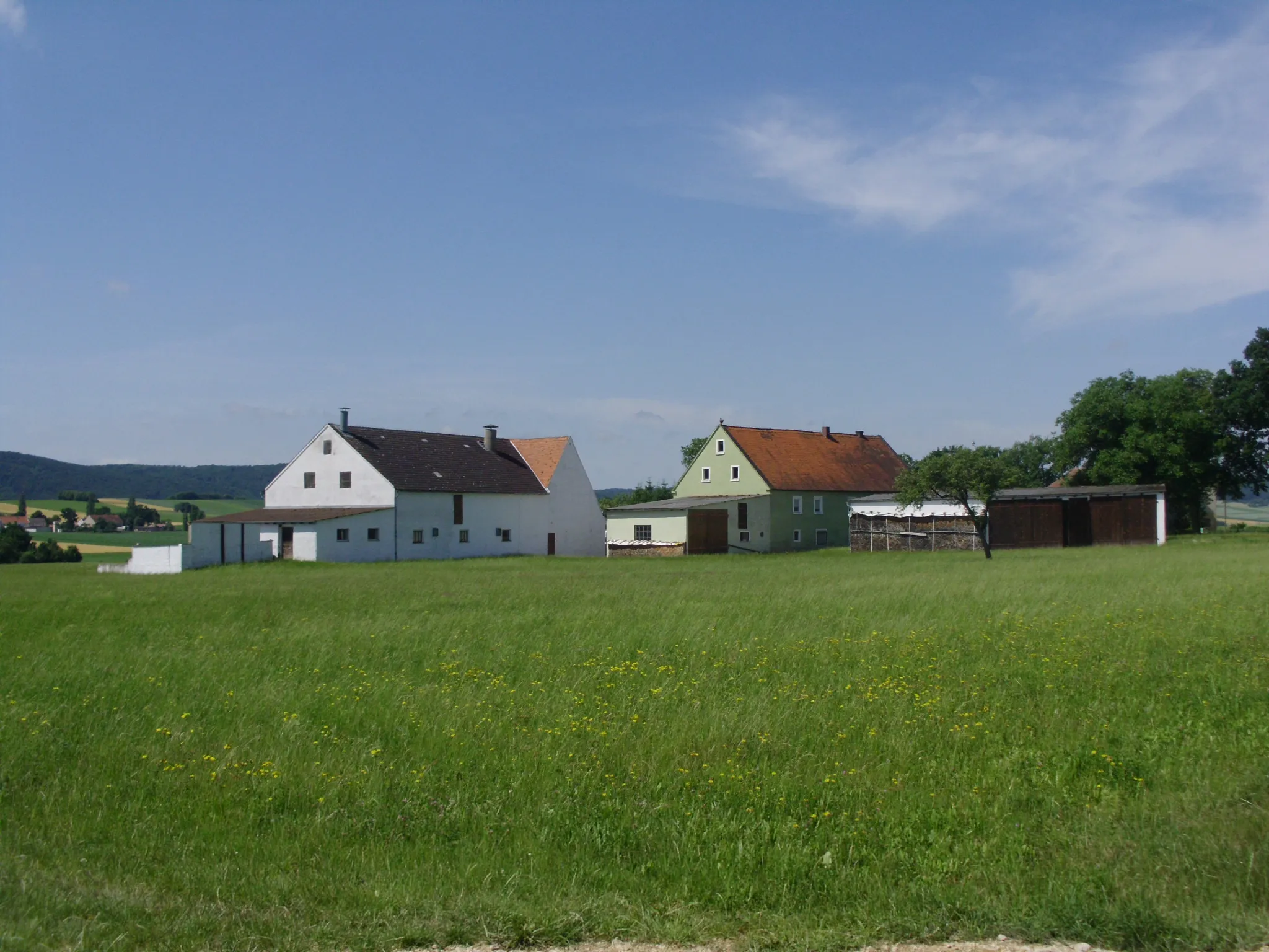 Photo showing: Neuheim, Ortsteil von Treuchtlingen im mittelfränkischen Landkreis Weißenburg-Gunzenhausen