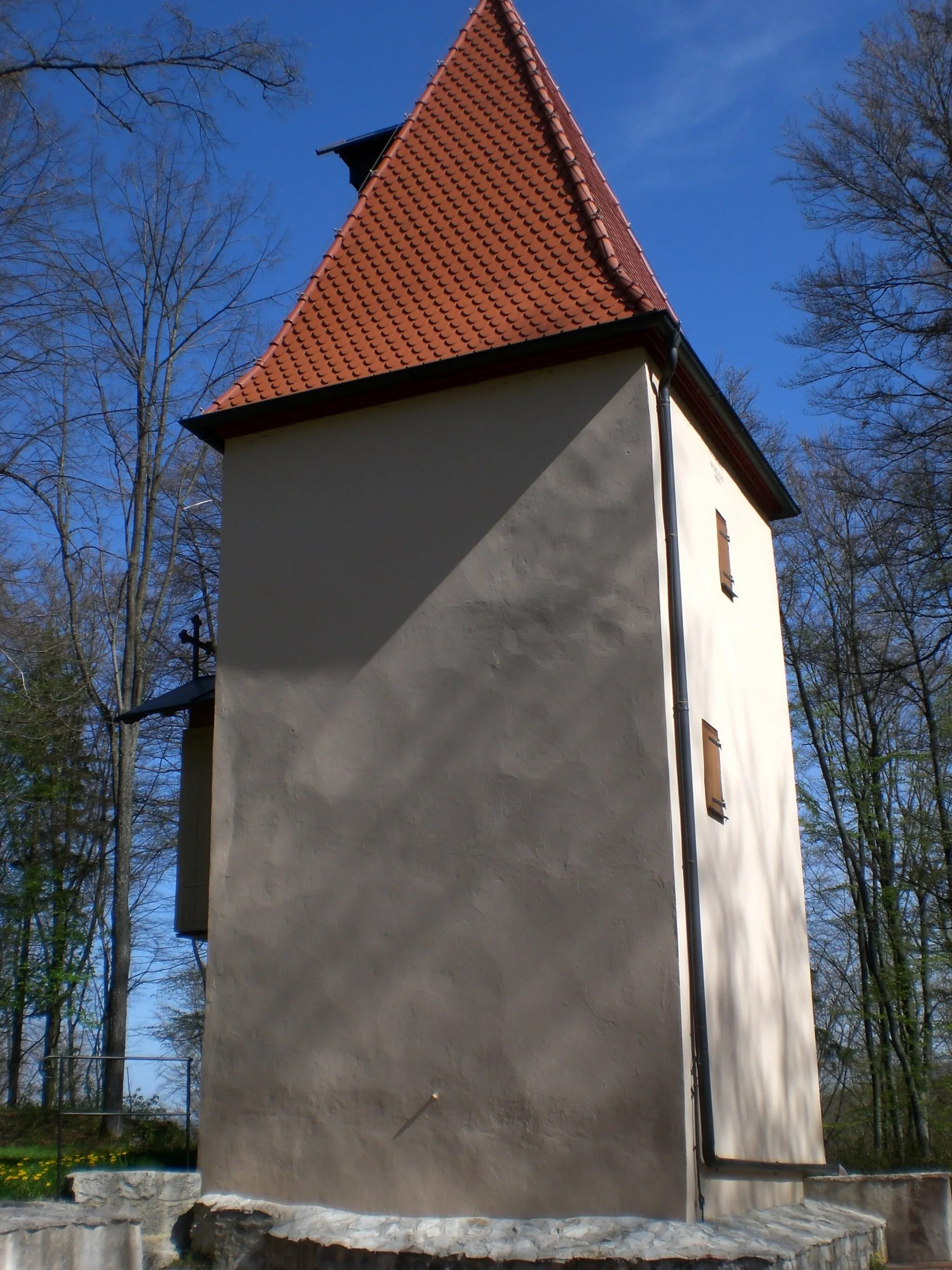 Photo showing: Kapellenruine St. Ottmar und St. Ottilien bei Offenhausen