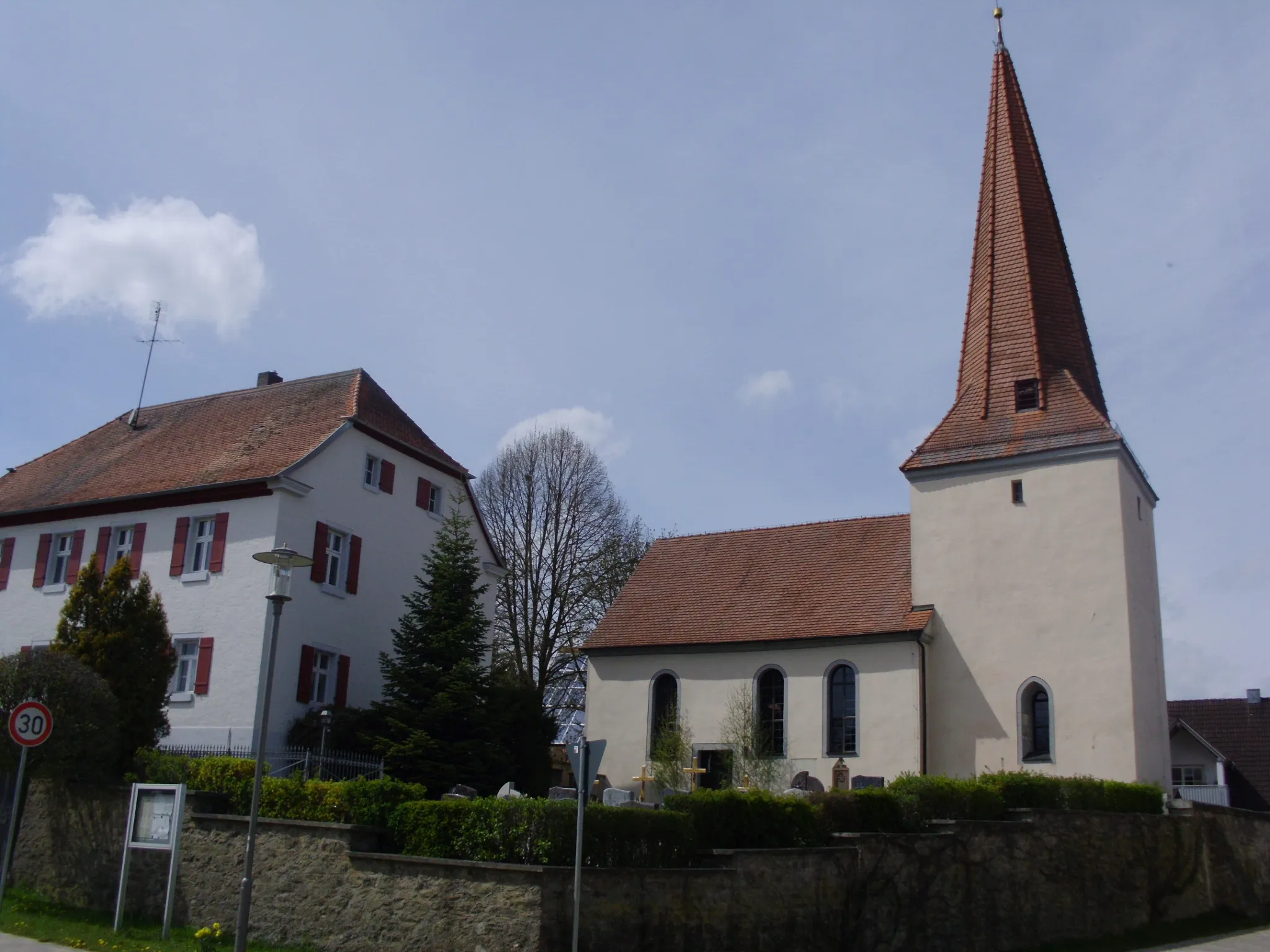 Photo showing: Pflaumfeld, Gemeindeteil von Gunzenhausen im mittelfränkischen Landkreis Weißenburg-Gunzenhauen (Bayern), Kirche