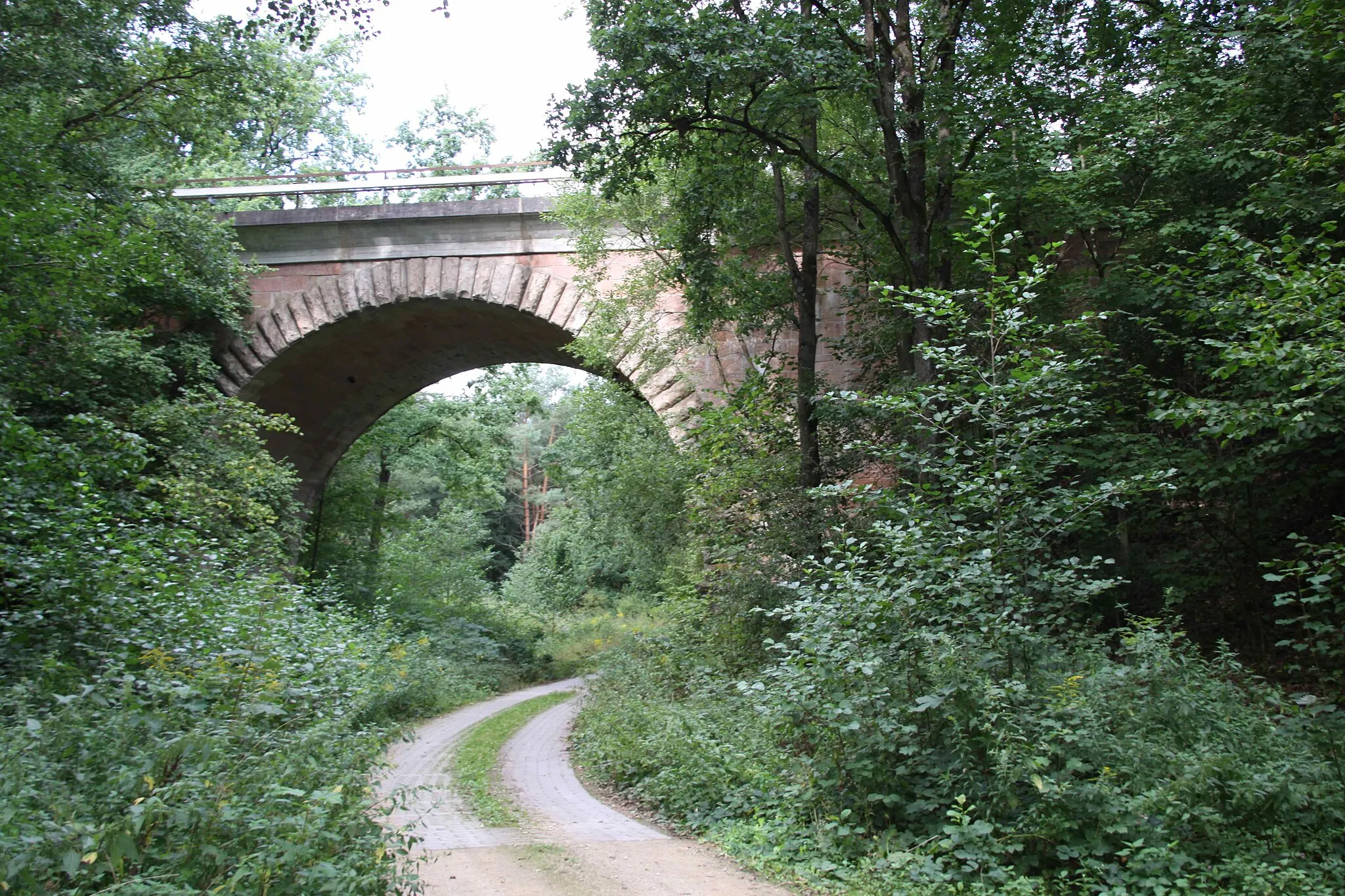 Photo showing: Bahnviadukt Mühlstetten Kühbach