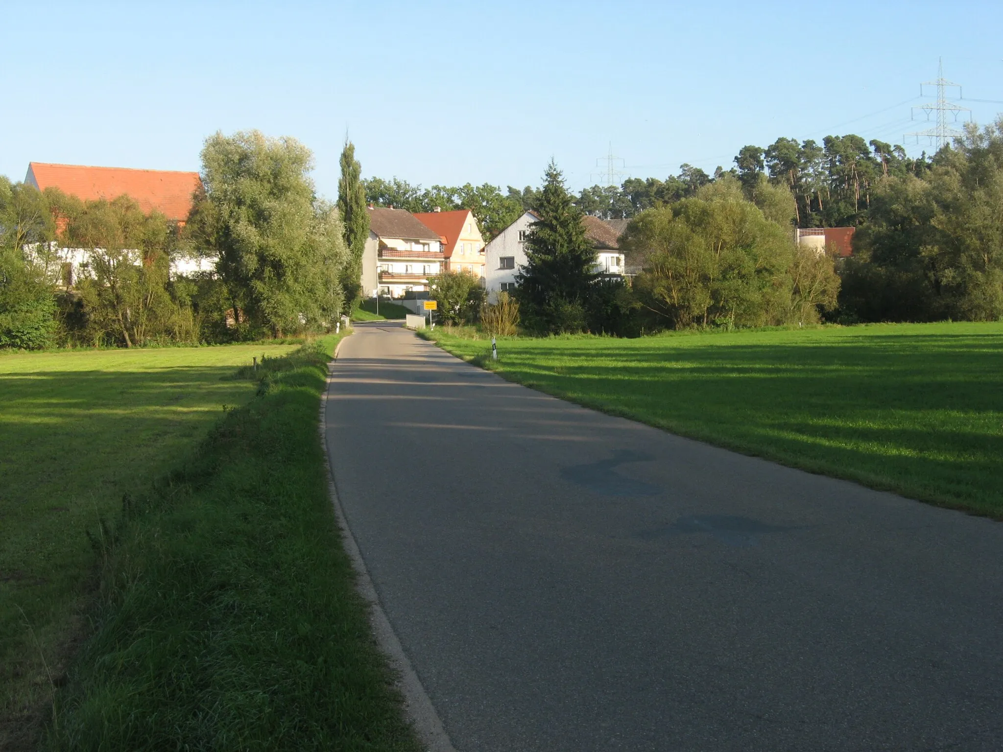 Photo showing: Niedermauk (Bavaria, Germany) seen from west