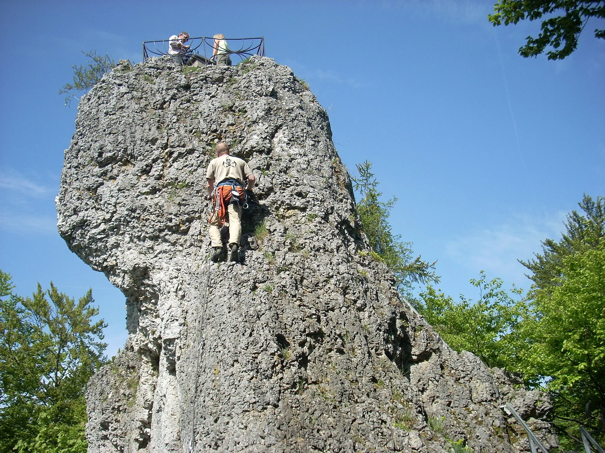 Photo showing: Rock "Signalstein" near by Egloffstein