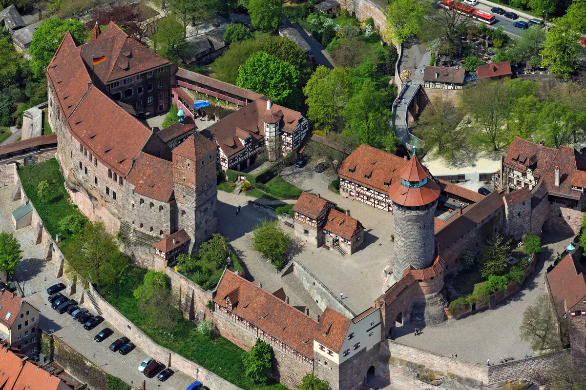 Photo showing: Luftaufnahme der Nürnberger Burg