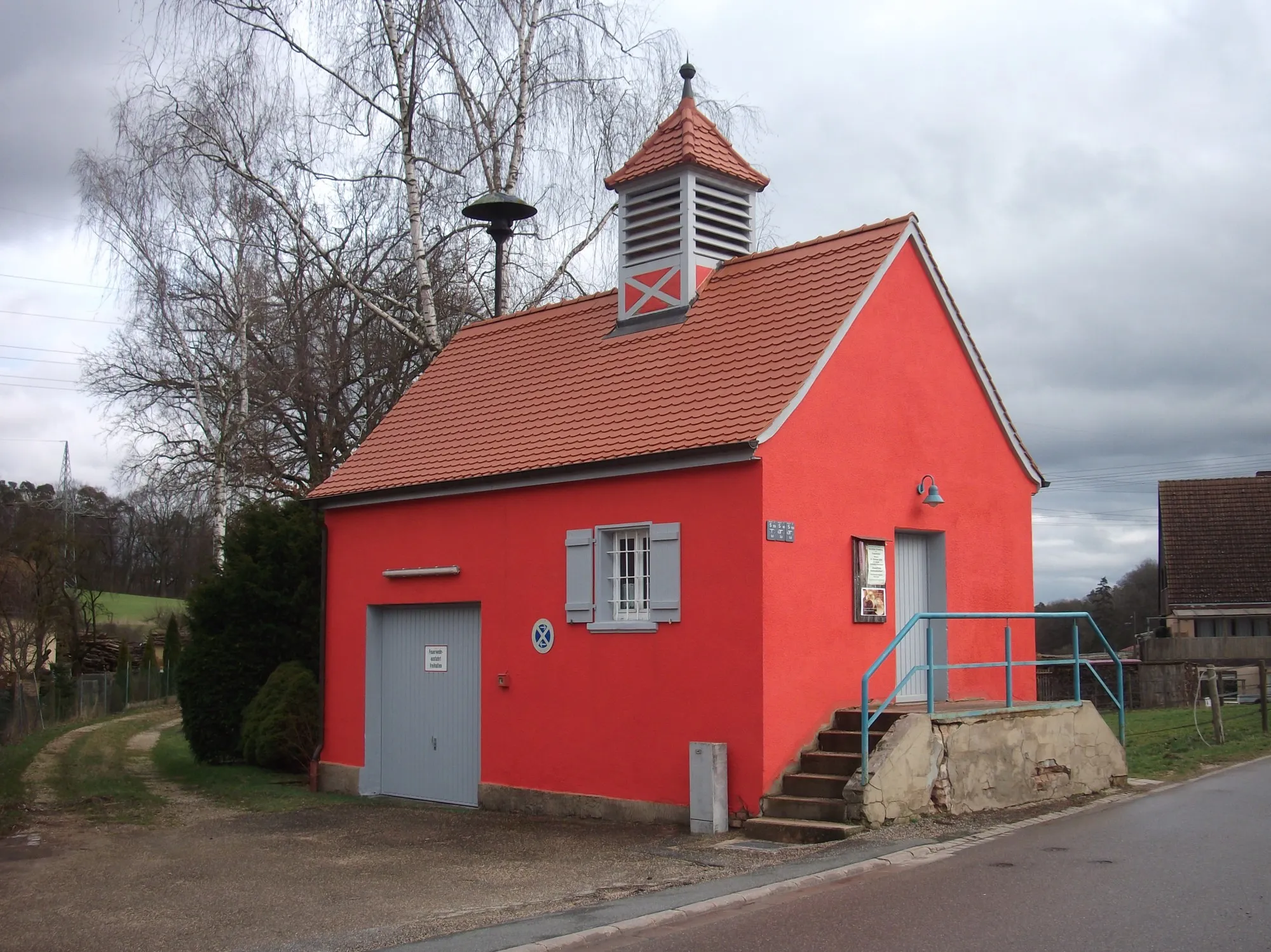 Photo showing: Mehrzweck-Häuschen in Oberbaimbach