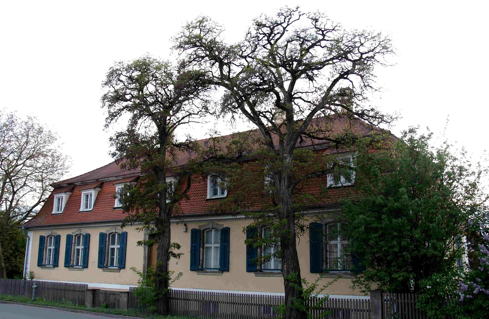 Photo showing: Dettenheim Schloss, Straßenseite