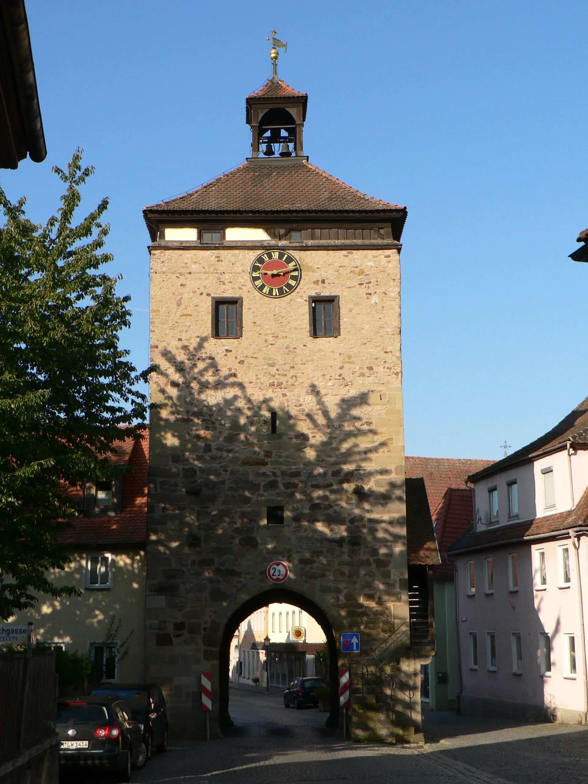 Photo showing: Der Obere Torturm in Scheinfeld