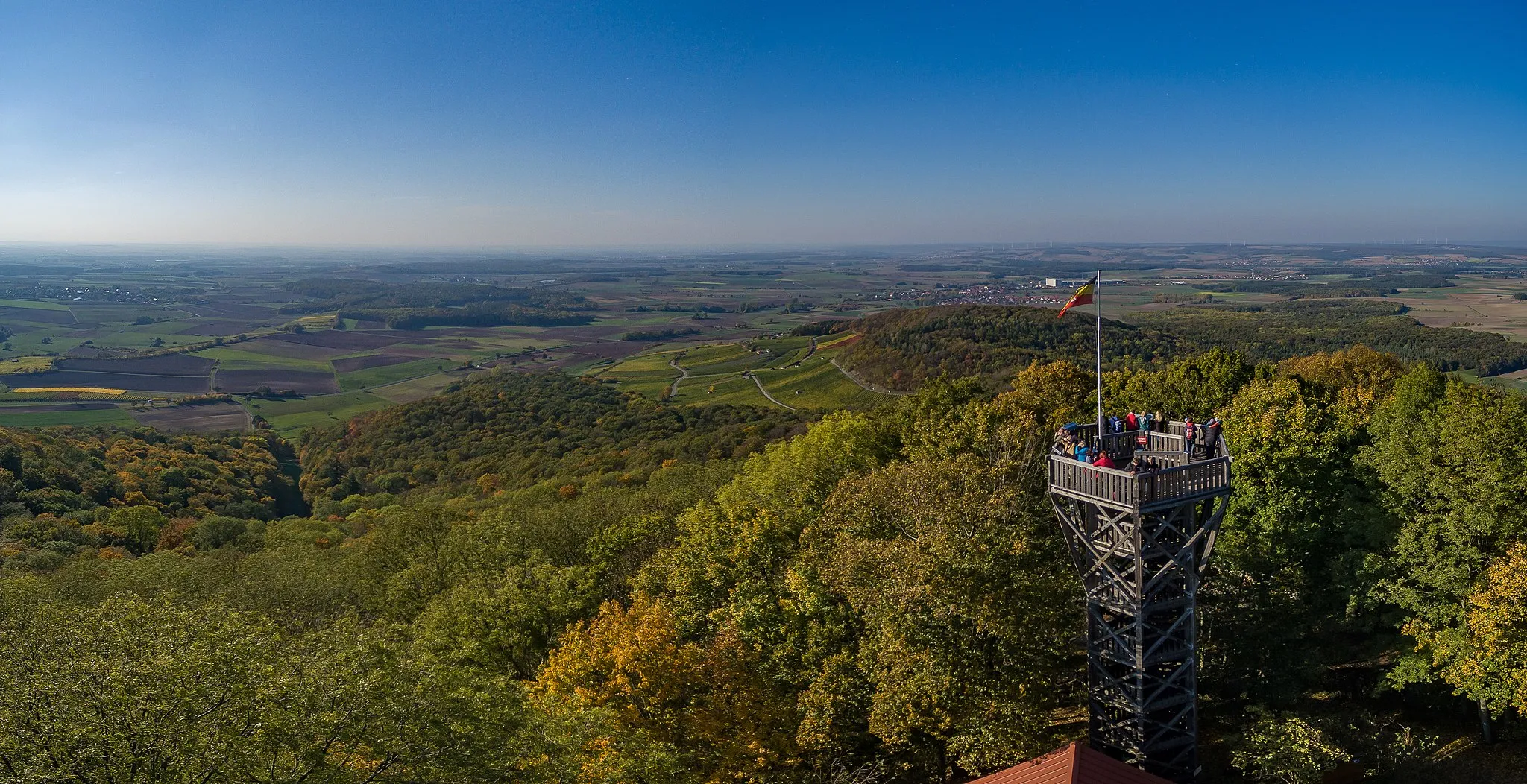 Photo showing: Aussichtsturm auf dem Zabelstein