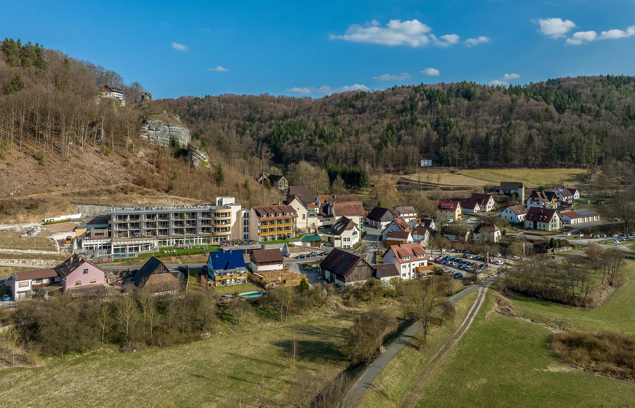 Photo showing: Aerial view of Veilbronn