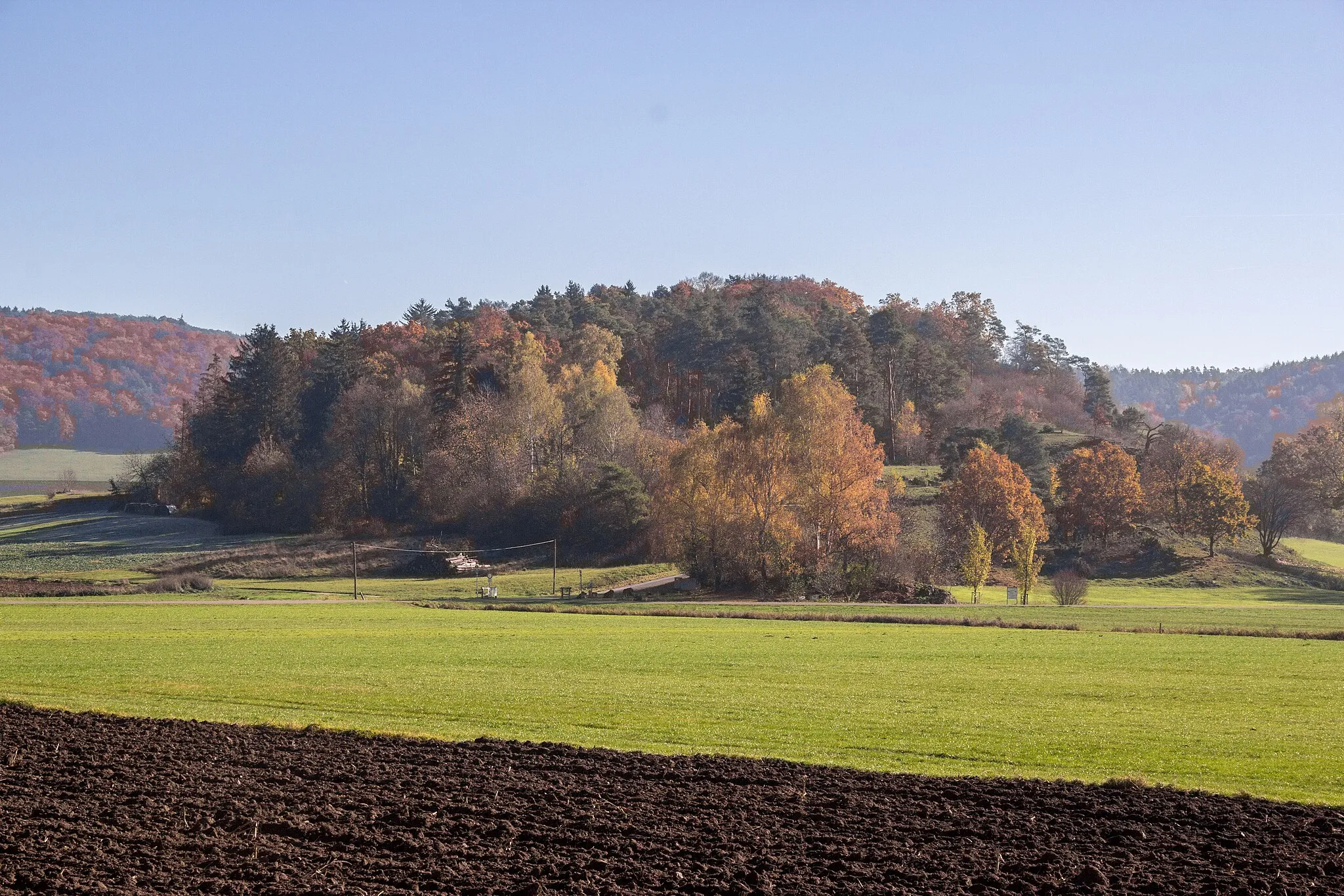 Photo showing: Galgenberg (Wellheim), Geotop, Umlaufberg der Urdonau