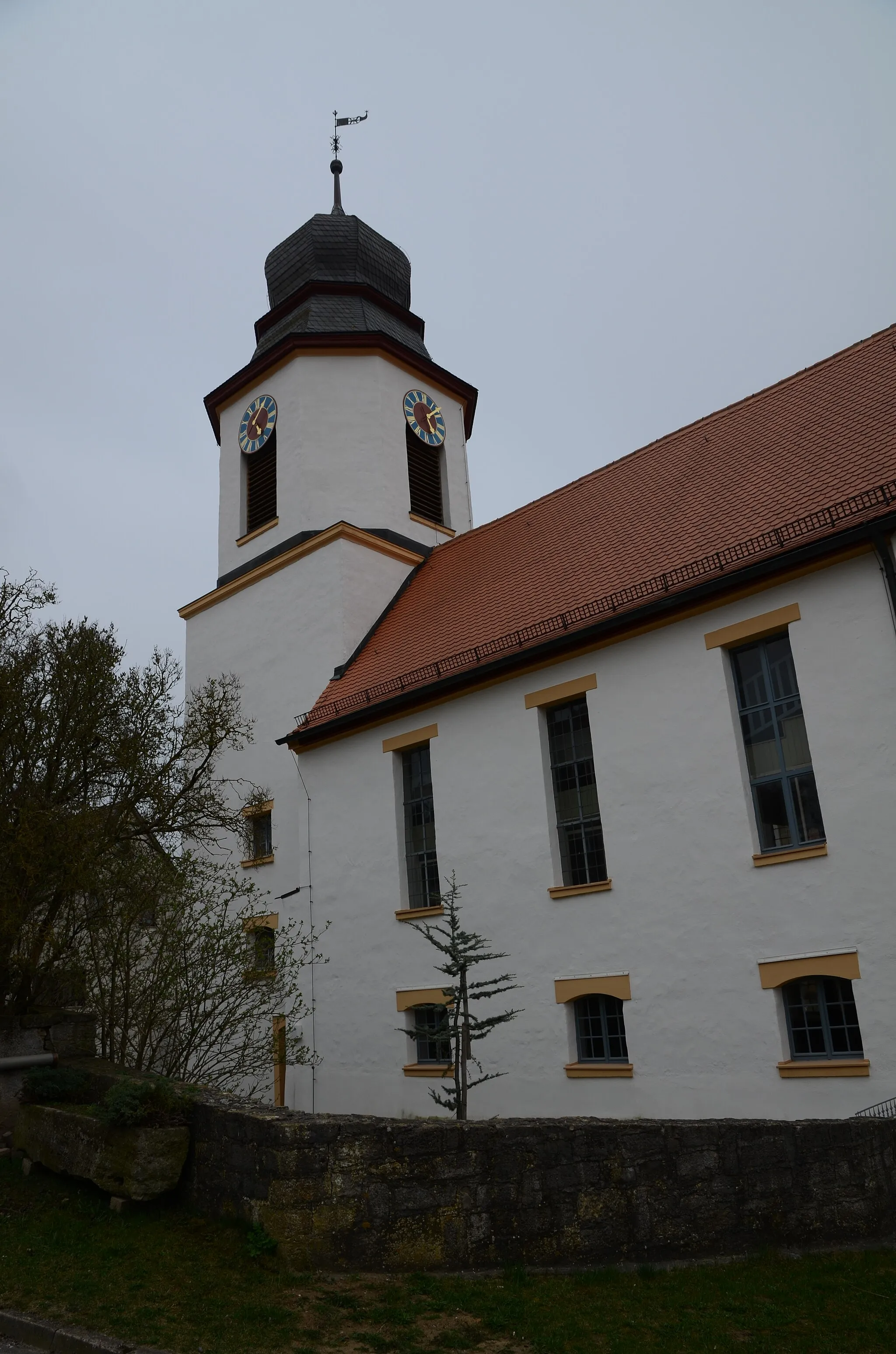 Photo showing: evang.-luth. Kirche Heilig Kreuz in Ermetzhofen