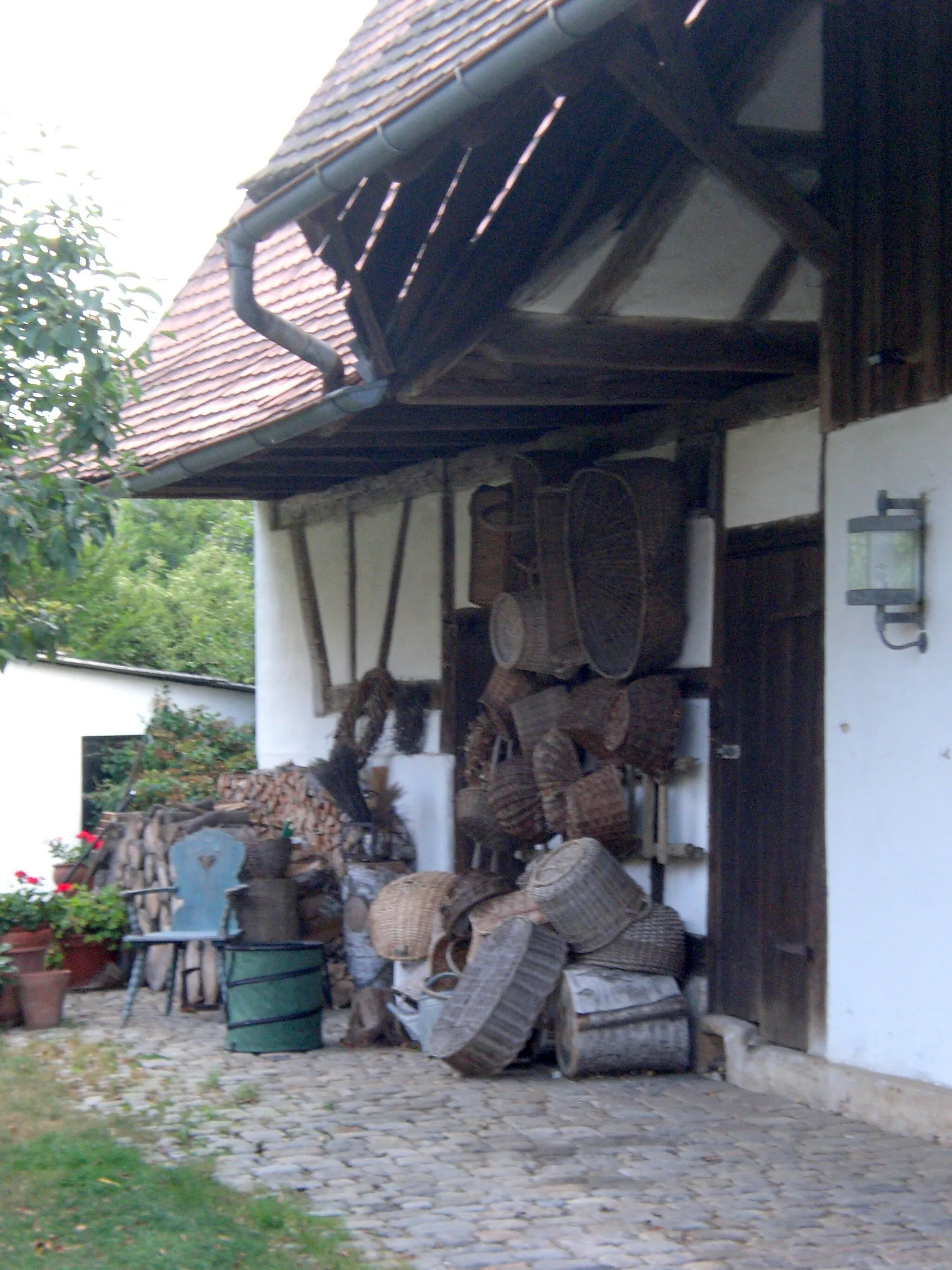 Photo showing: Wohnstallhaus in Röthenbach
