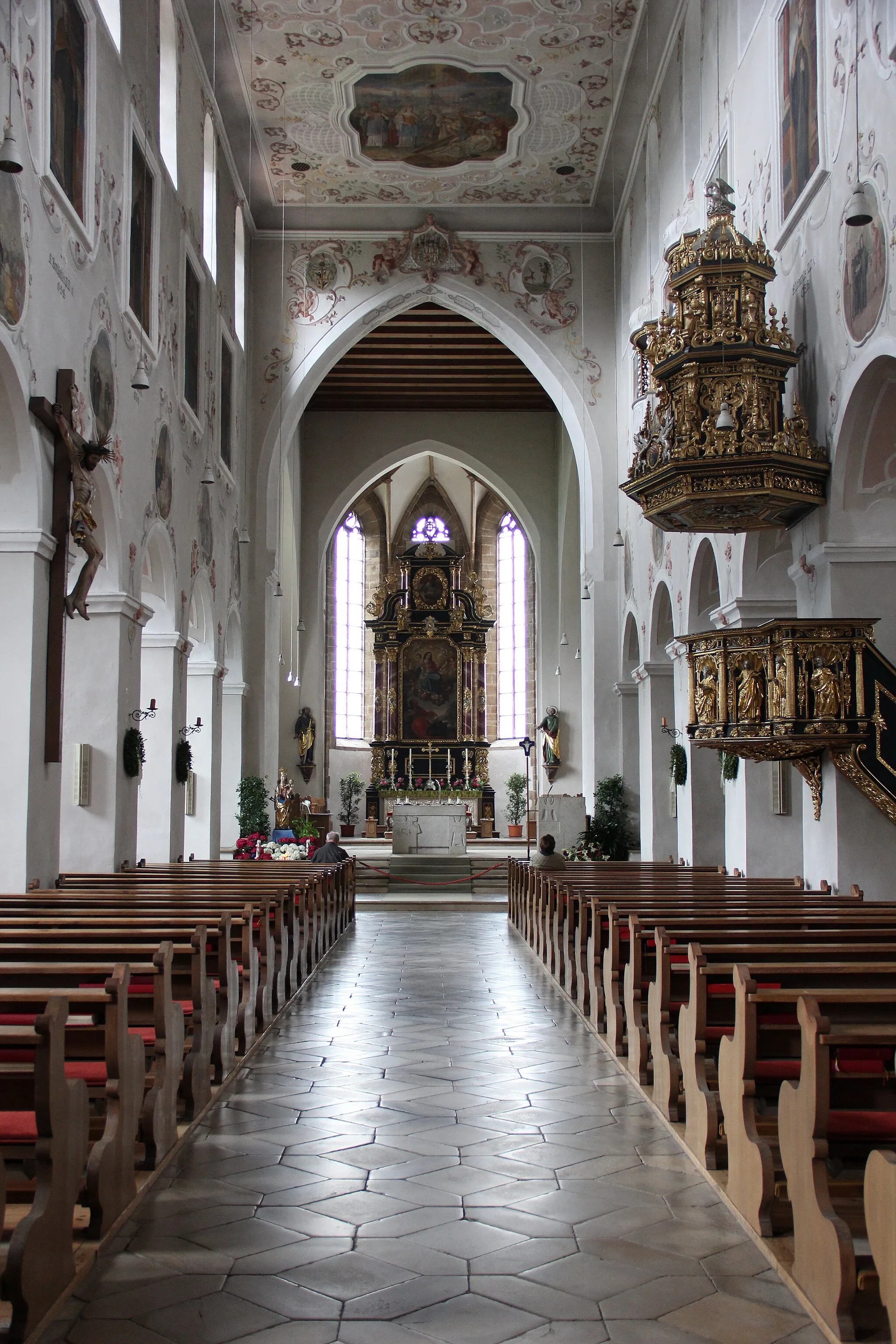 Photo showing: Plankstetten Abbey

Native name
Kloster Plankstetten Parent institution
Cultural heritage D-3-6934-0027 in Berching Location
Plankstetten, Berching, Upper Palatinate, Germany Coordinates
49° 04′ 08.68″ N, 11° 27′ 14.58″ E Established
12th century date QS:P,+1150-00-00T00:00:00Z/7 Authority file

: Q319484
VIAF: 123476497
LCCN: no99004112
GND: 2167285-4
WorldCat
institution QS:P195,Q319484