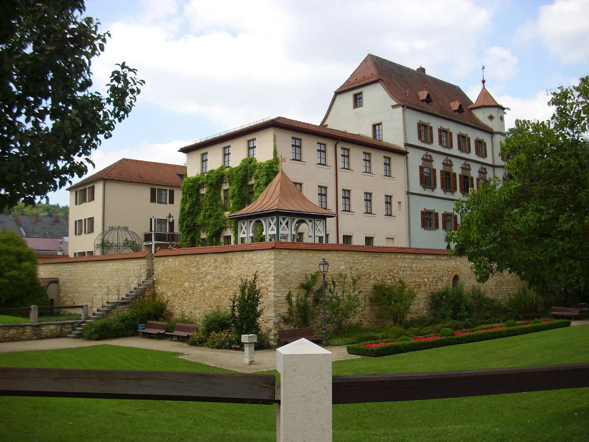 Photo showing: Stadtschloss Treuchtlingen von Südwesten