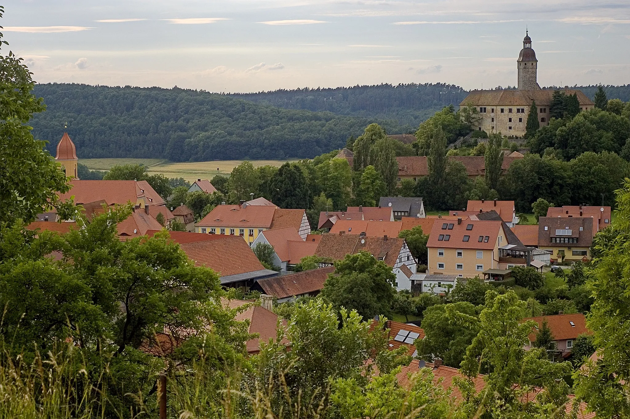 Photo showing: Virnsberg and Virnsberg castle, Flachslanden, Germany