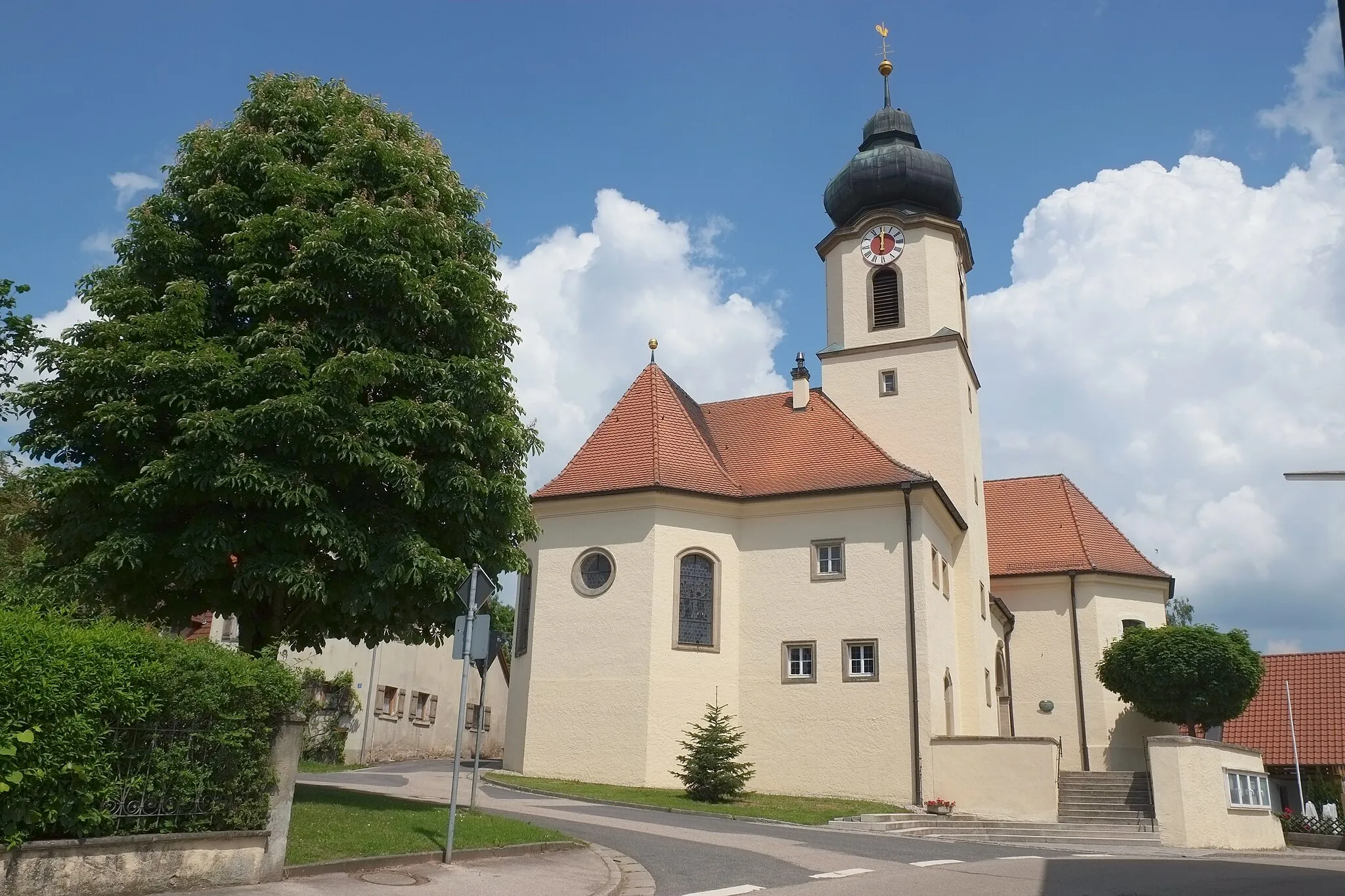 Photo showing: katholische Pfarrkirche St. Jakobus der Ältere in Elbersroth, einem Stadtteil von Herrieden im Landkreis Ansbach in Mittelfranken (Bayern)