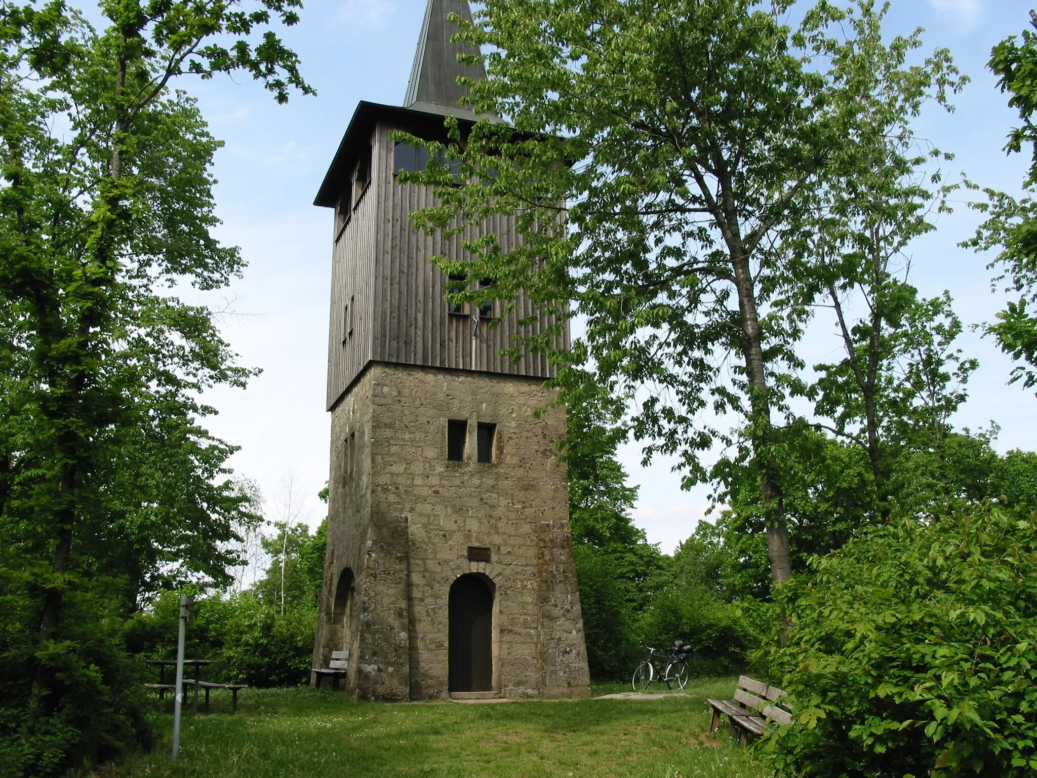 Photo showing: Aussichtsturm Iffigheimer Berg