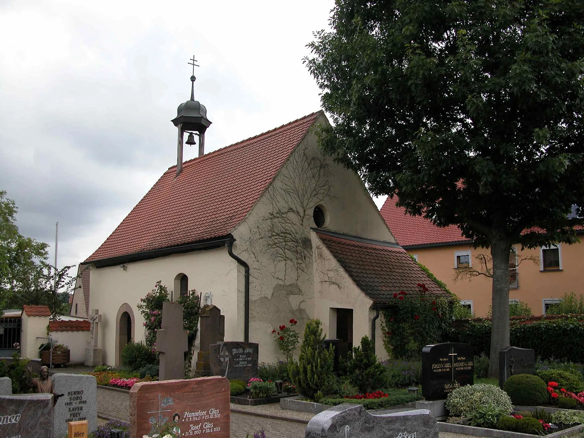 Photo showing: Cronheim Friedhofkapelle