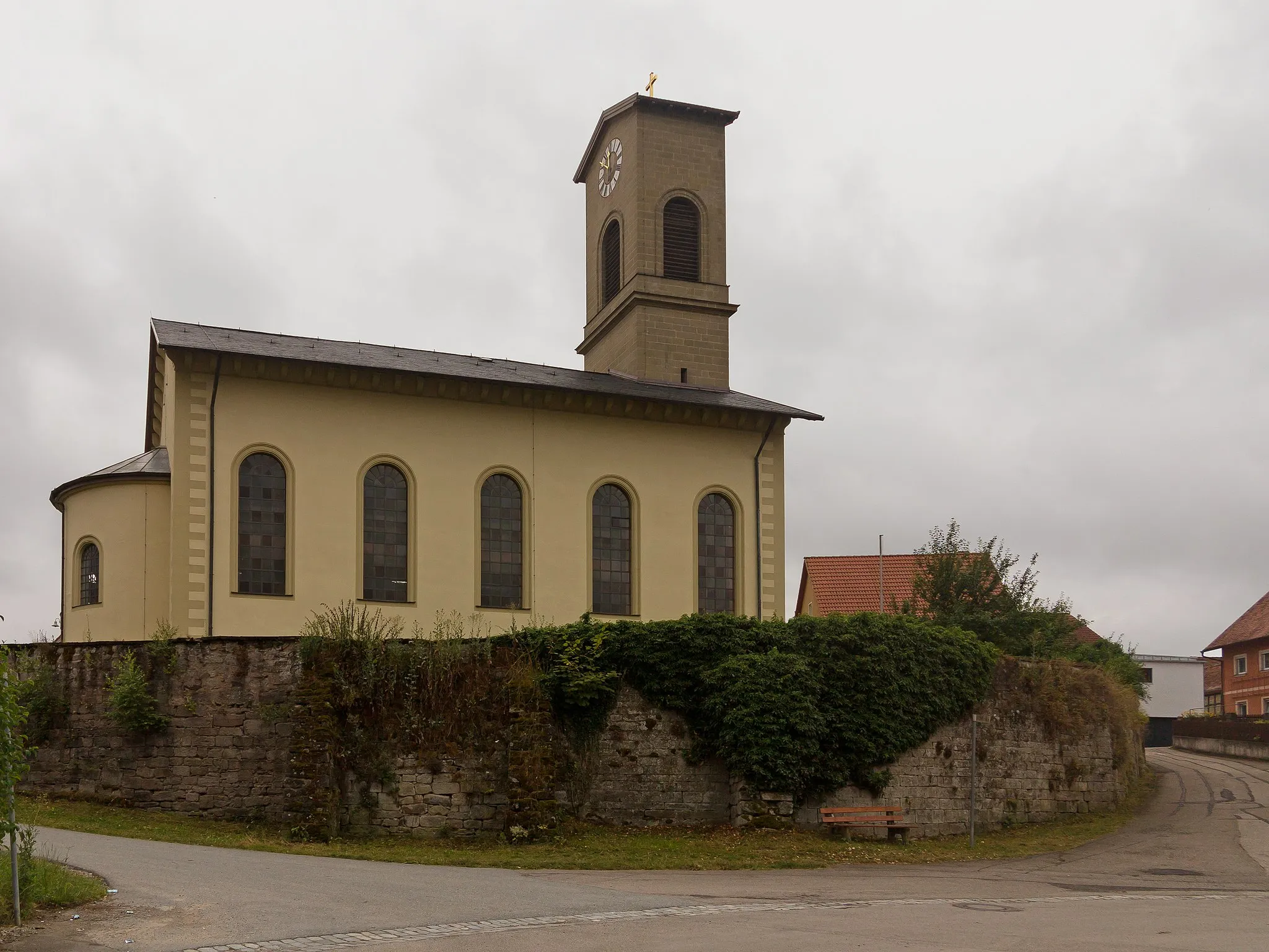 Photo showing: Oberdachstetten, church: die evangelisch-lutherische Pfarrkirche Sankt Bartholomäus