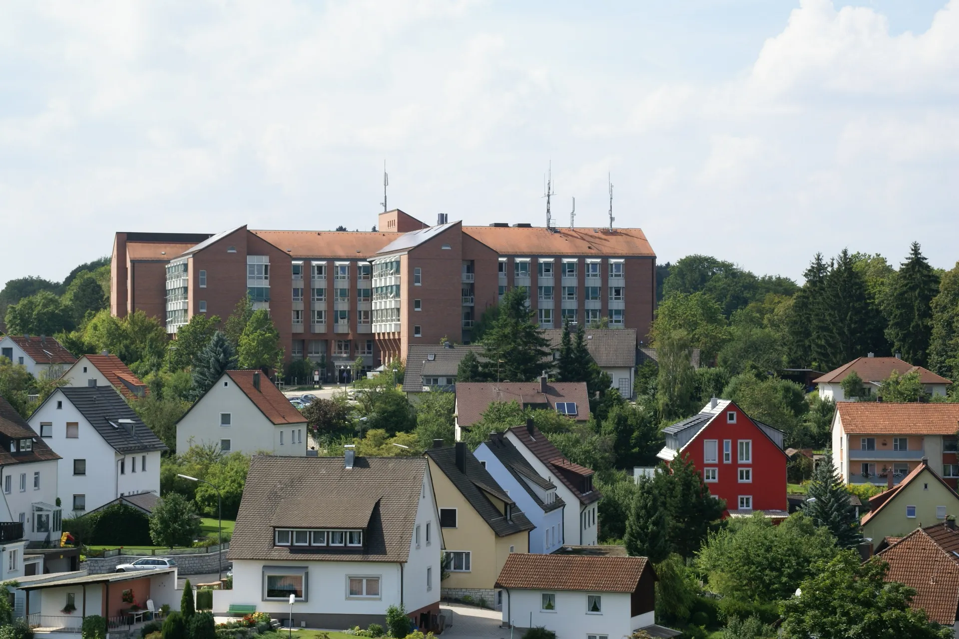 Photo showing: St. Anna Hospital as seen from the castle in Sulzbach-Rosenberg (Germany)