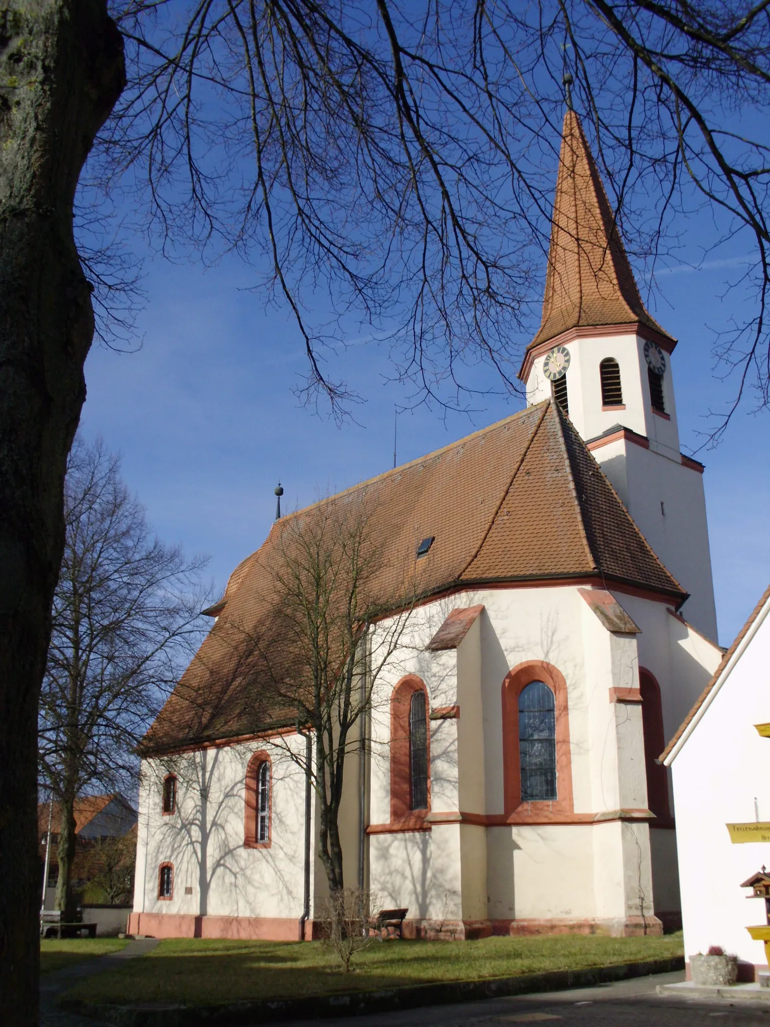 Photo showing: Laubenzedel, Ortsteil von Gunzenhausen im Landkreis Weißenburg-Gunzenhausen (Bayern), Evang.-lutherische Pfarrkirche St. Sixtus