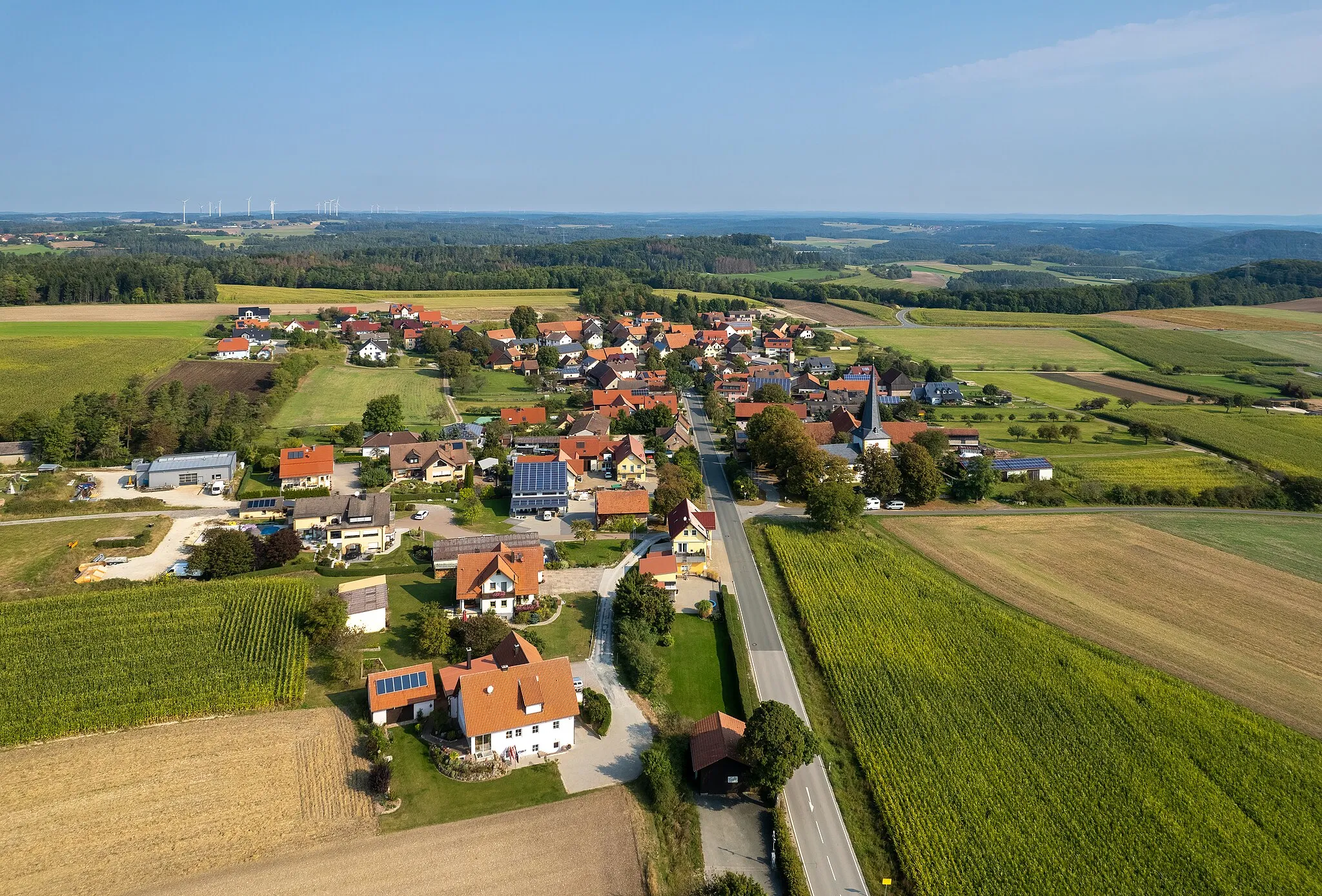 Photo showing: Aerial view of Teuchatz