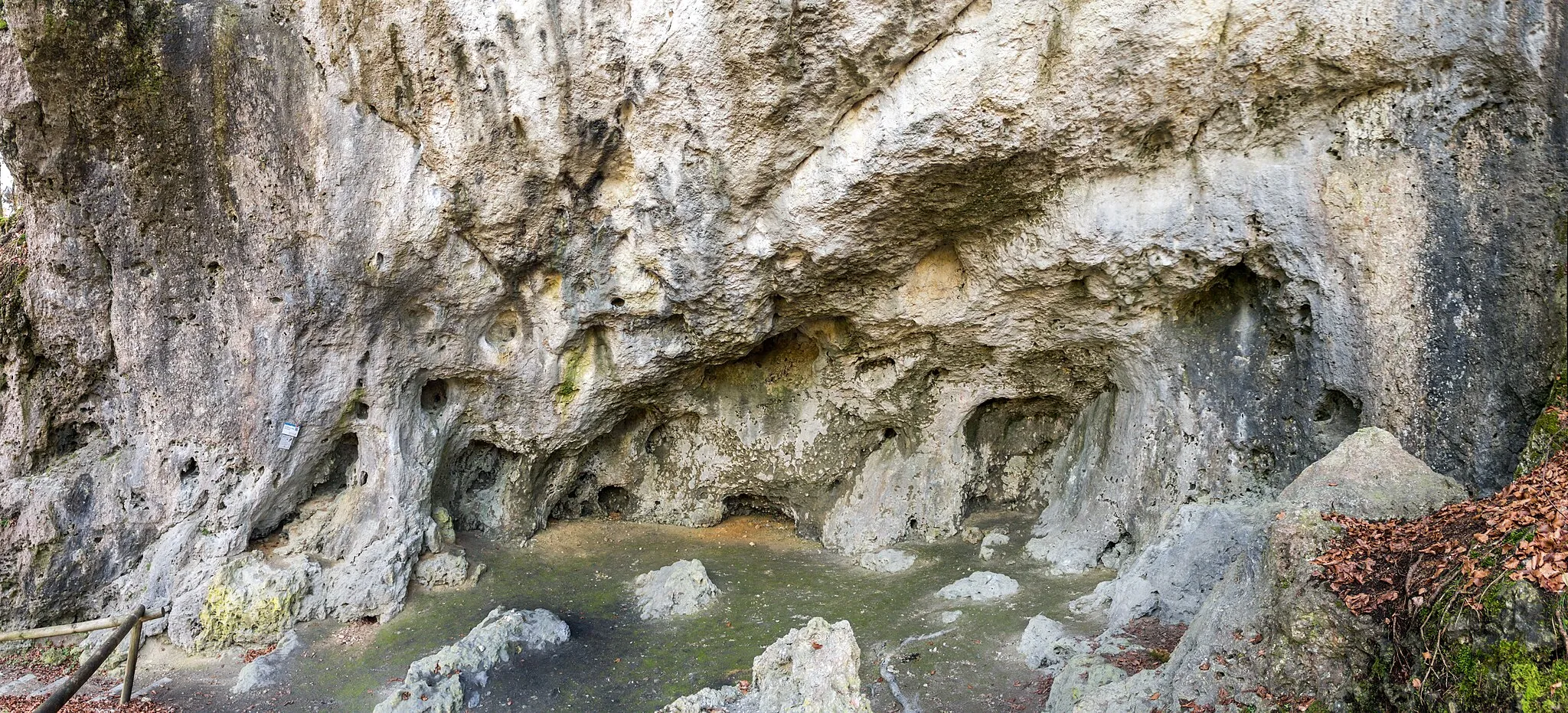 Photo showing: Wasserstein, Felsmassiv, Naturdenkmal, Geotop, Kröttenhof, Betzenstein