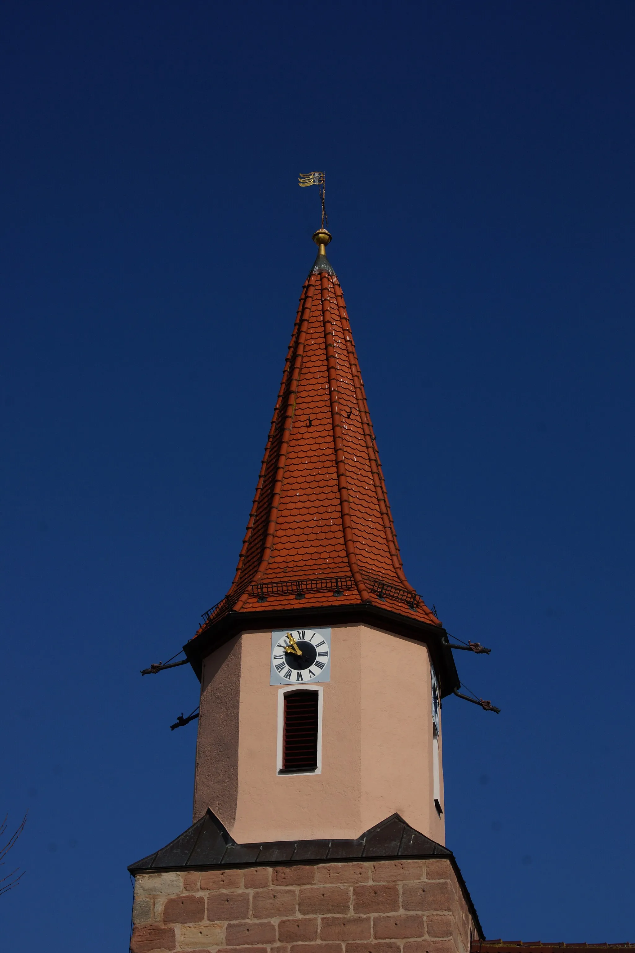 Photo showing: Die katholische Filialkirche St Walburga in Sindersdorf bei Hilpoltstein