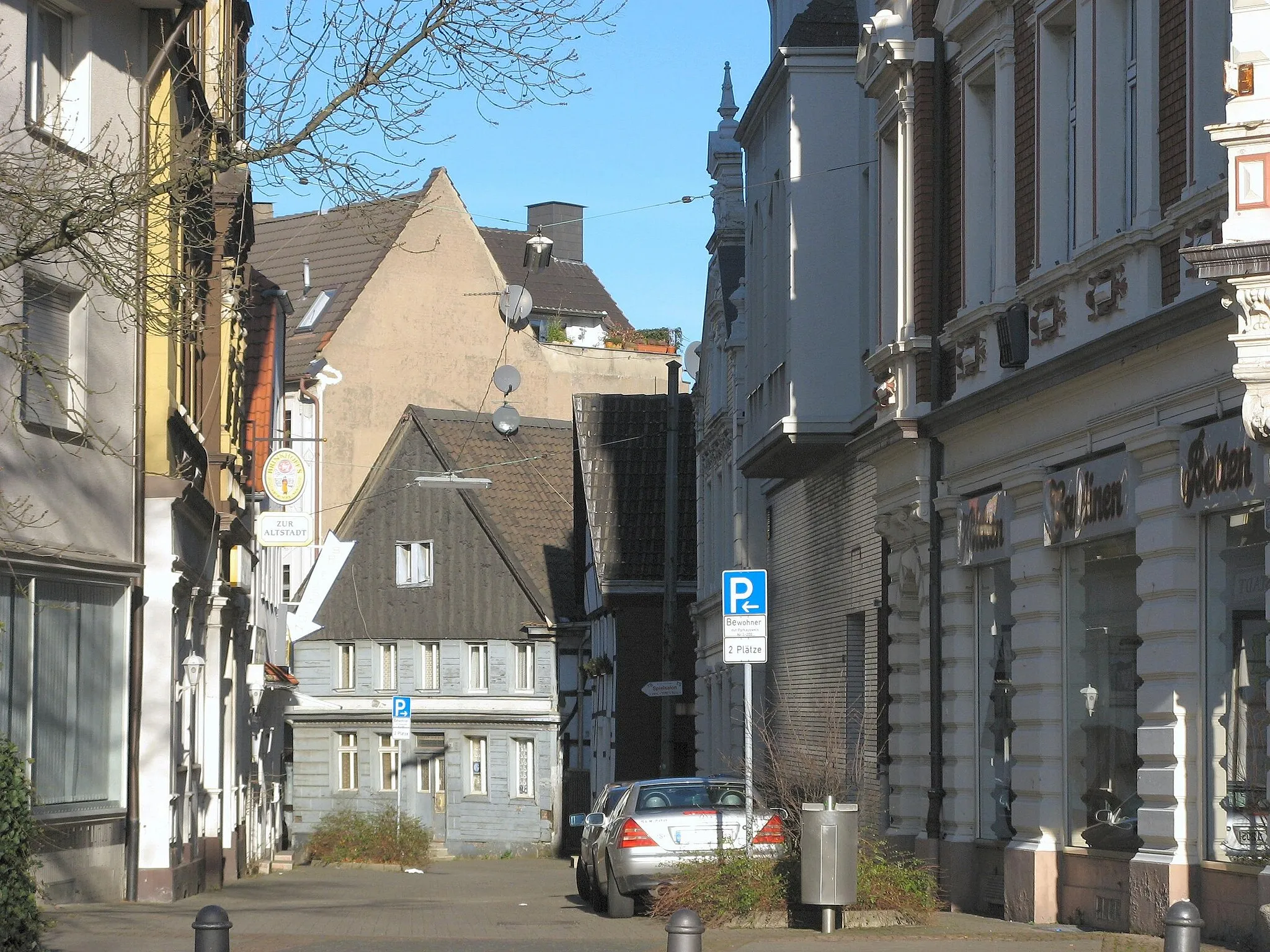 Photo showing: Wattenscheid, Gertrudisstraße. Some side streets still breathe the charm of the foundation period, Charme der Gründerjahre