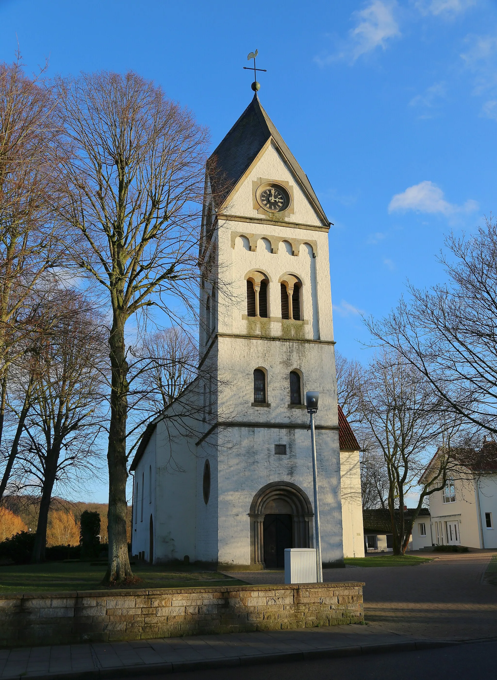 Photo showing: Protestant Church Wersen in Lotte-Wersen, Kreis Steinfurt, North Rhine-Westphalia, Germany. The church is a listed cultural heritage monument.