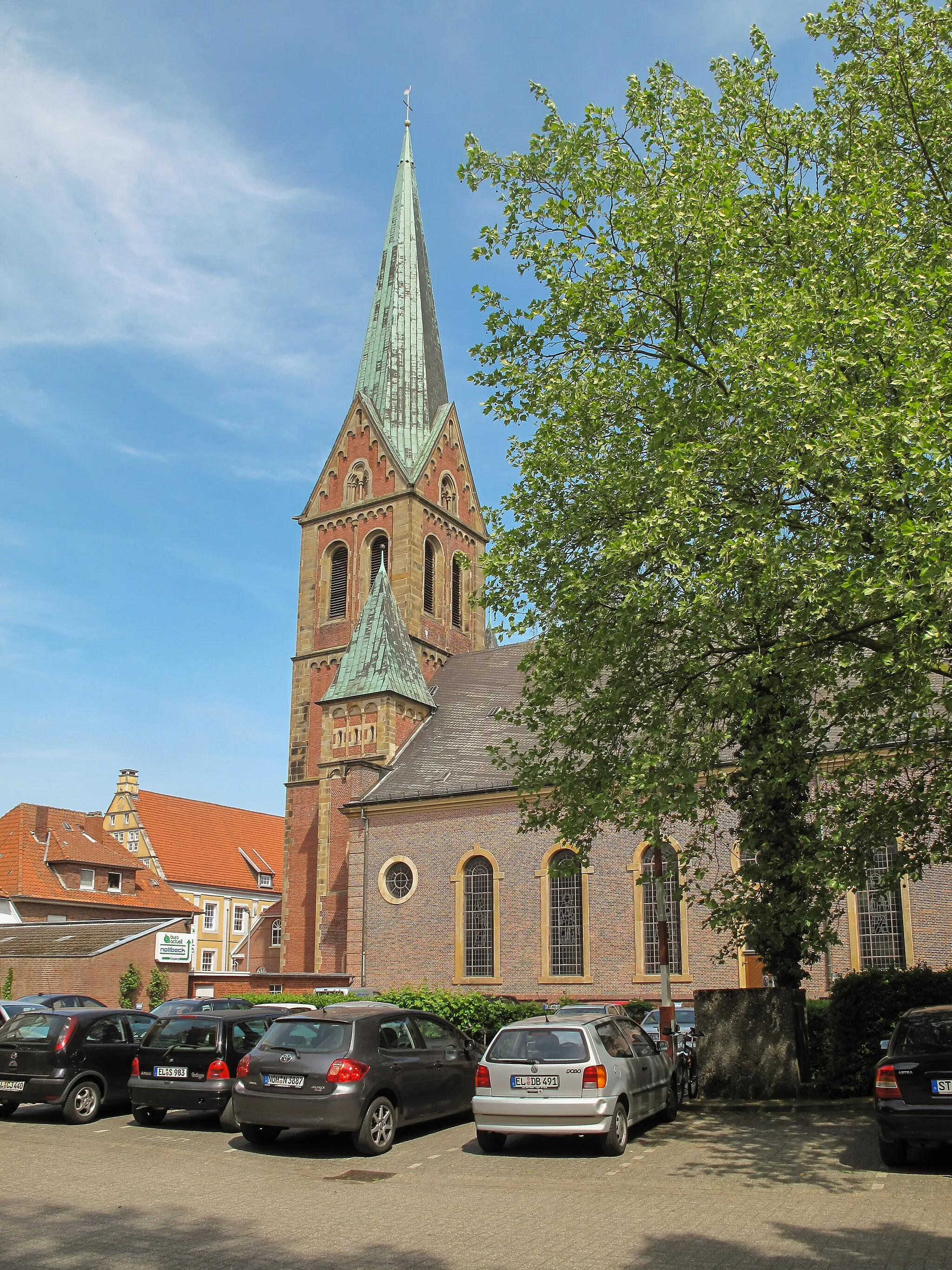 Photo showing: Lingen, church: die Sankt Bonifatius Kirche