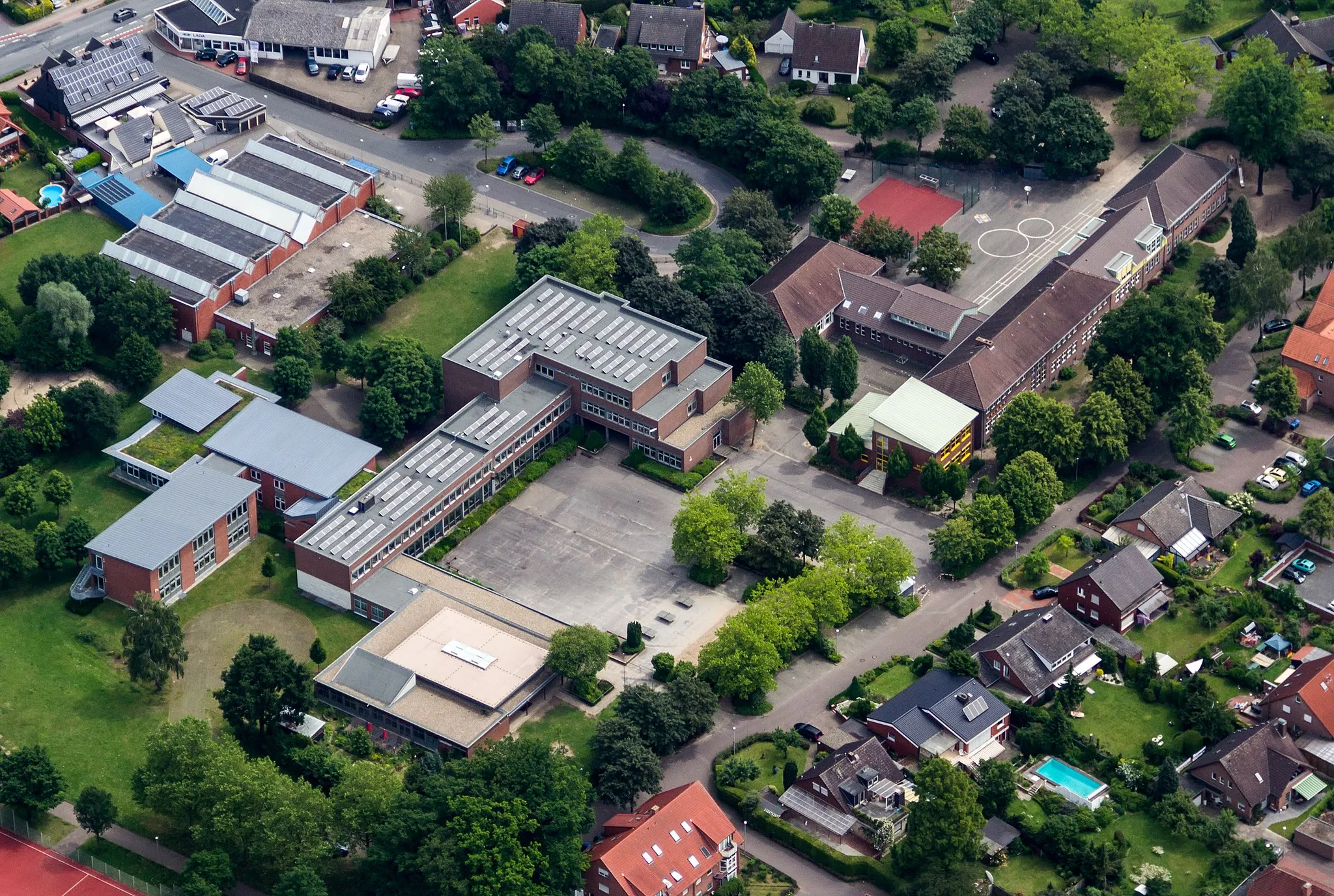 Photo showing: Anne Frank Secondary School, Greven, North Rhine-Westphalia, Germany
