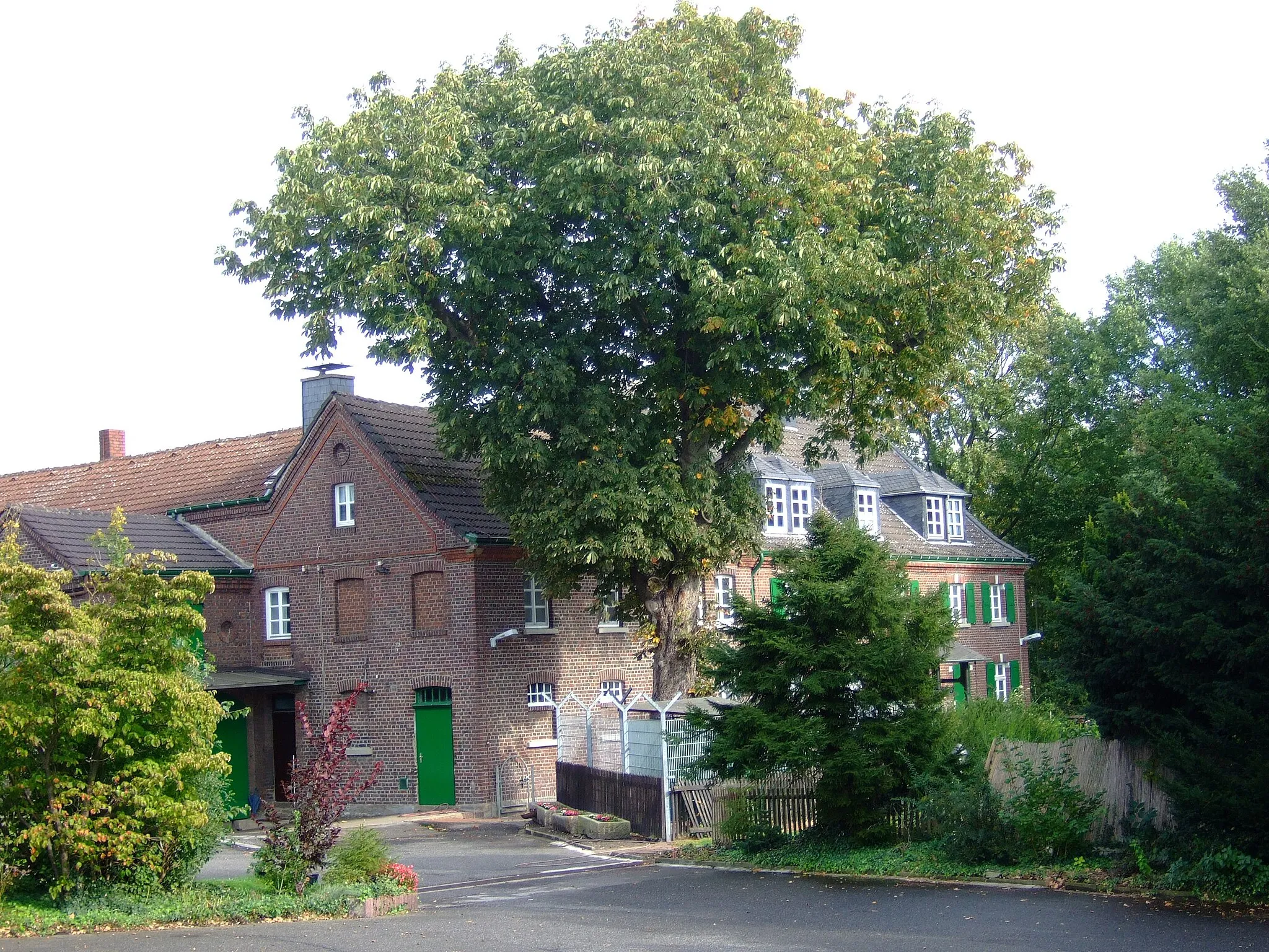 Photo showing: Heißen, Beekmanns Hof 3–5, Denkmalnummer 54