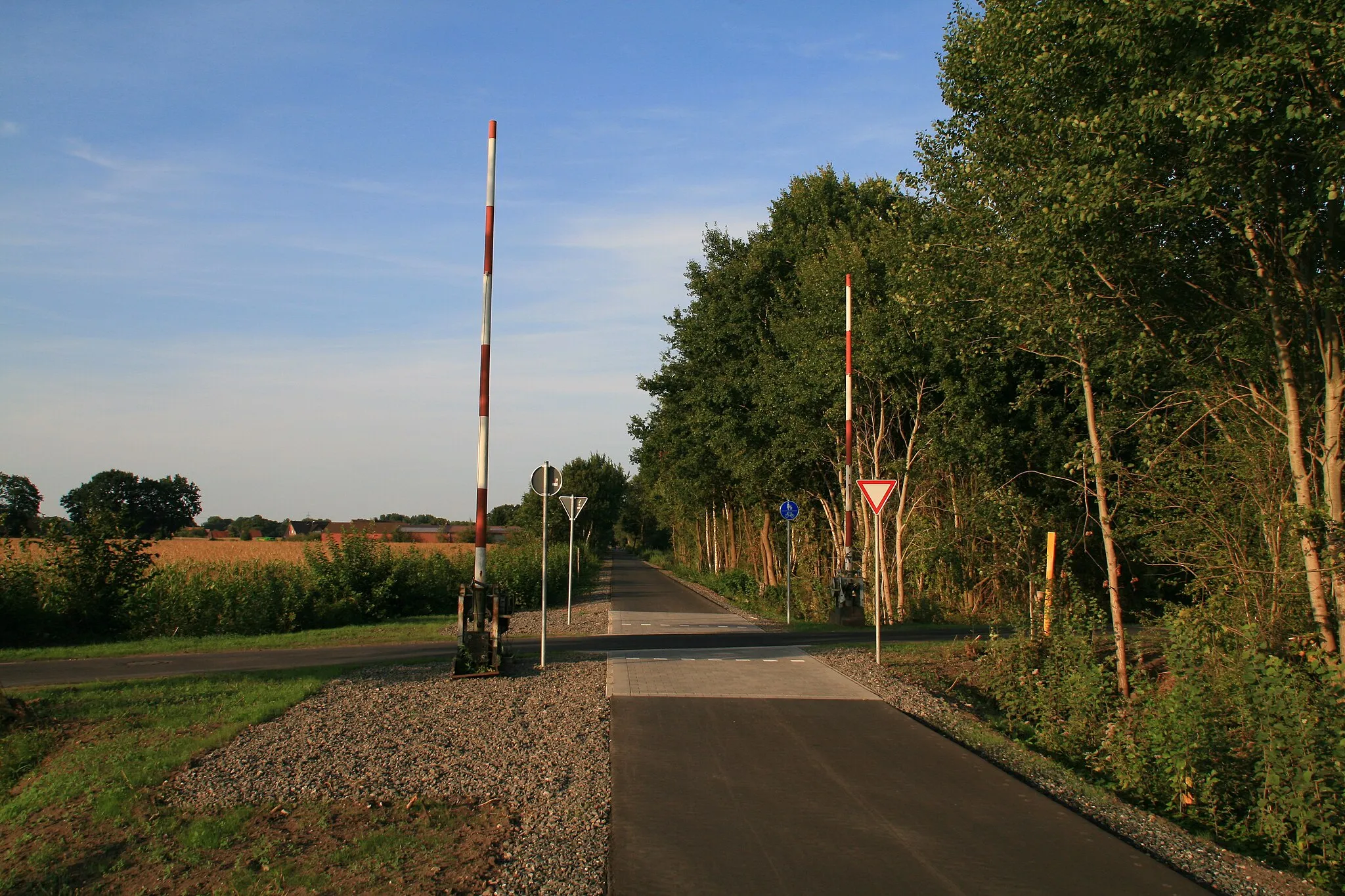Photo showing: Biketrail on the ex-railroad from Rheine to Coesfeld.