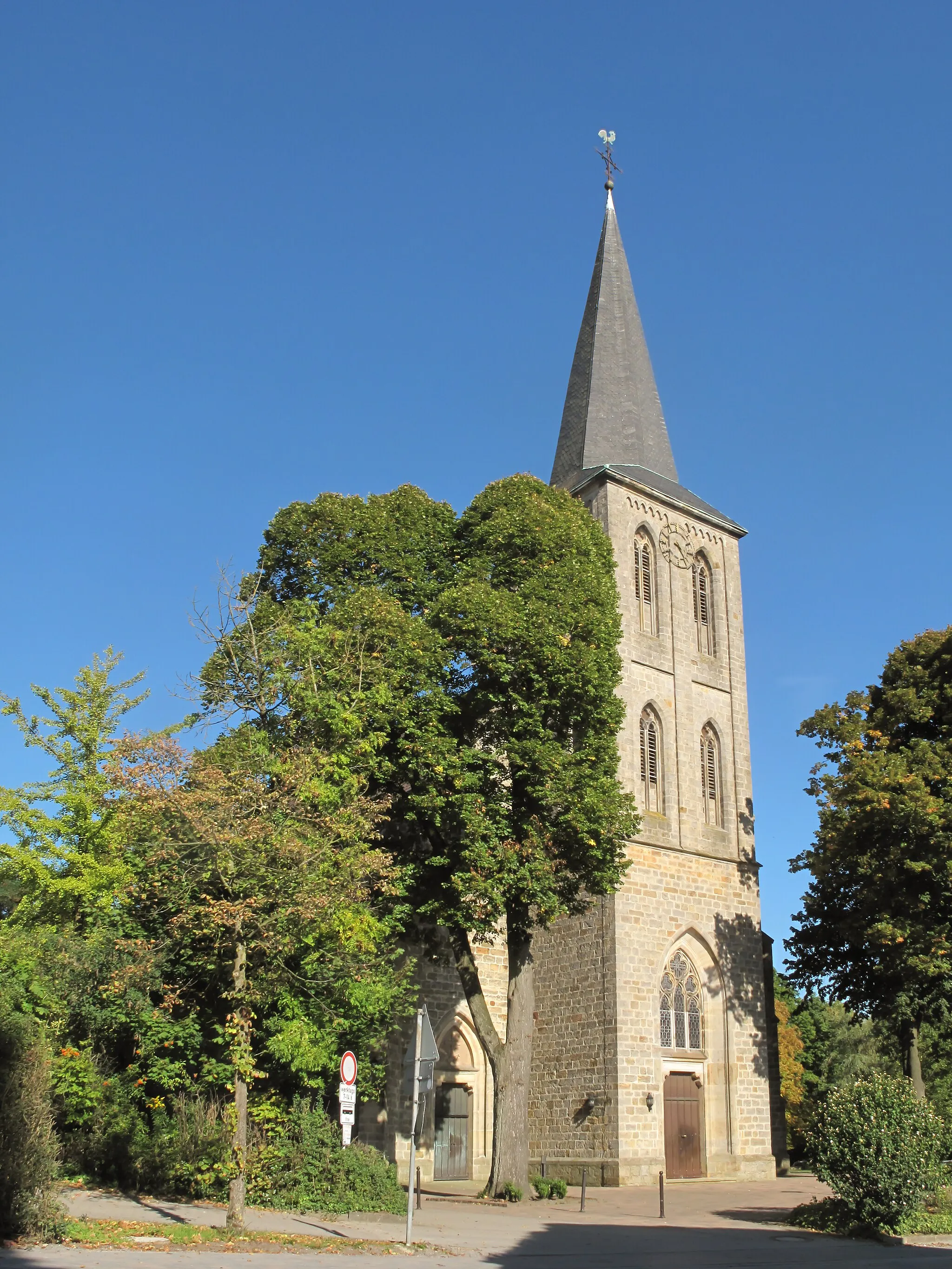 Photo showing: Brochterbeck, church: die katholische Kirche St. Peter und Paul