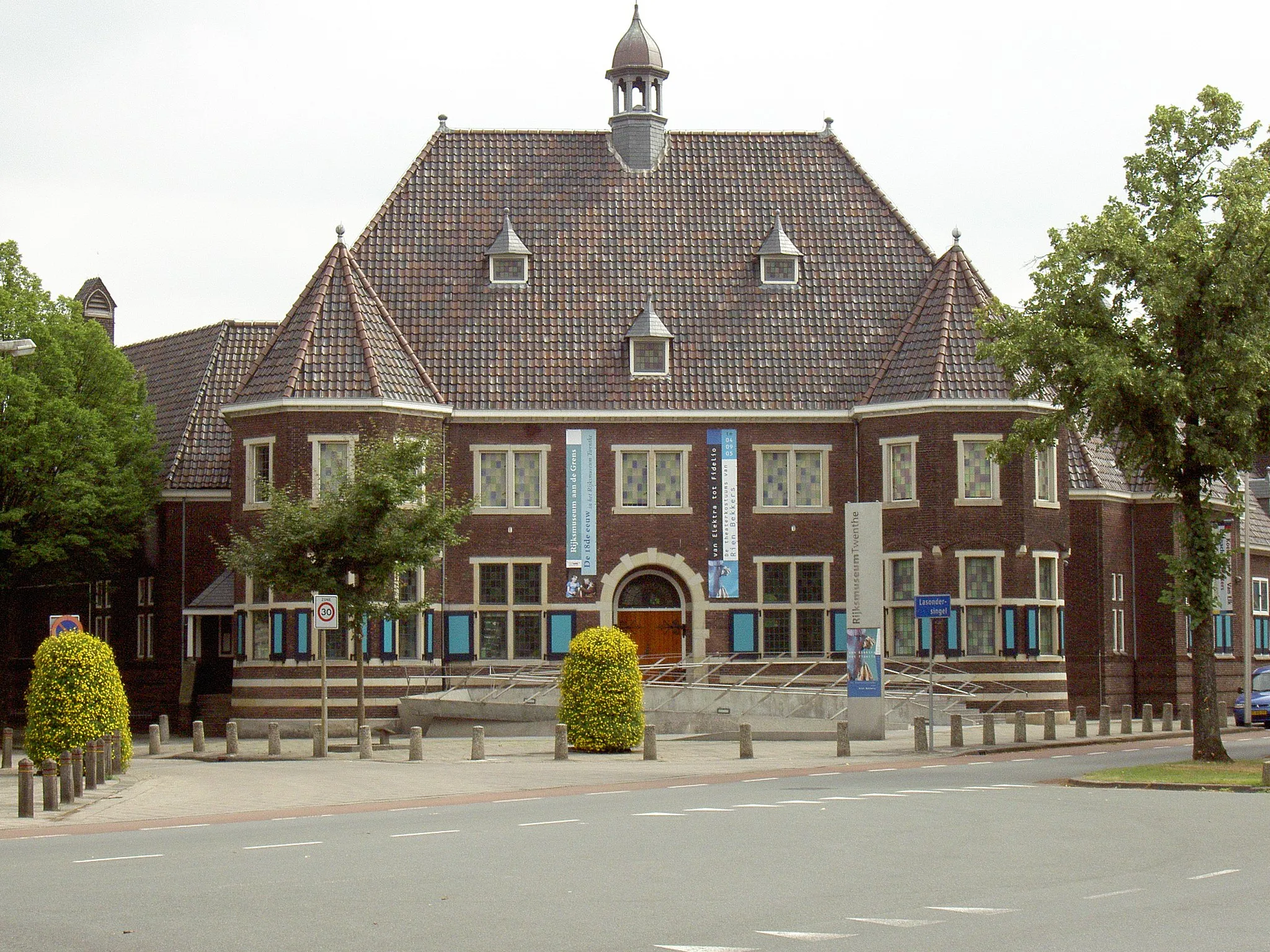 Photo showing: The Rijksmuseum Twenthe in Enschede.