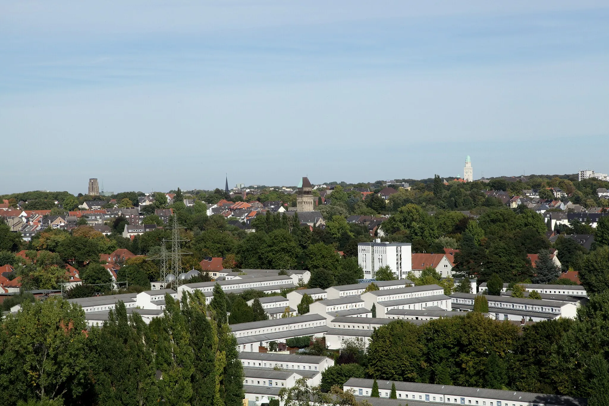 Photo showing: Blick von der Halde Rungenberg auf die Siedlung Schüngelberg in Gelsenkirchen