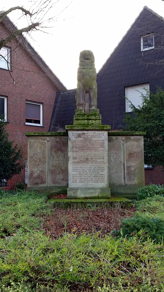 Photo showing: Kriegerdenkmal in Diestedde