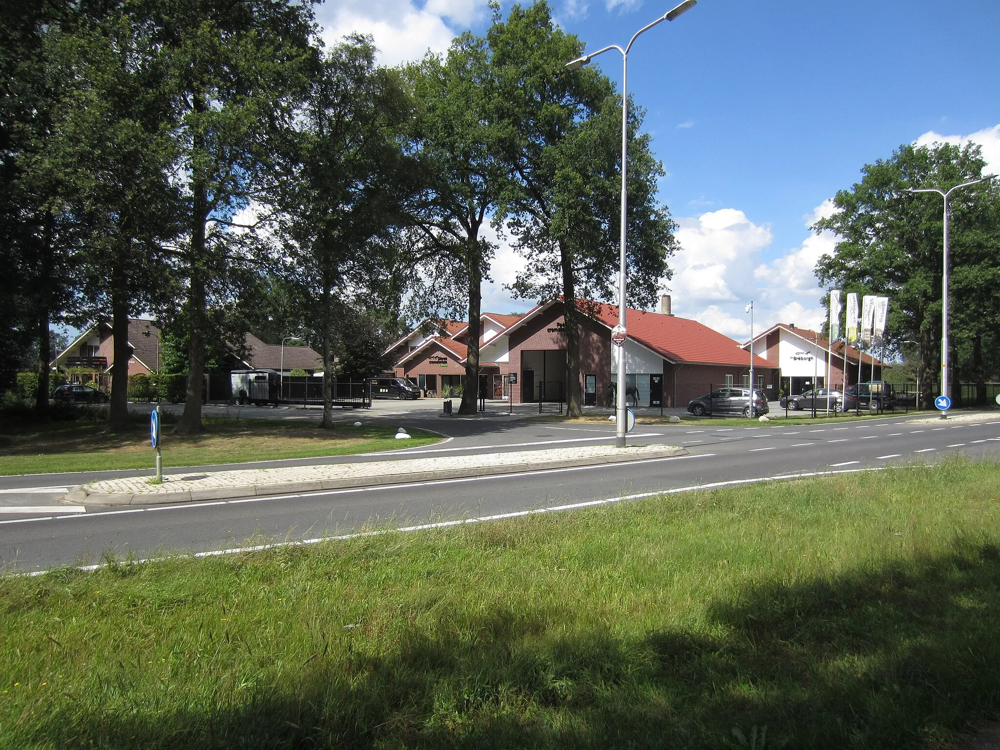 Photo showing: Pet hotel annex pet and horse crematorium De Bréborgh in Bentelo, Hof van Twente, The Netherlands