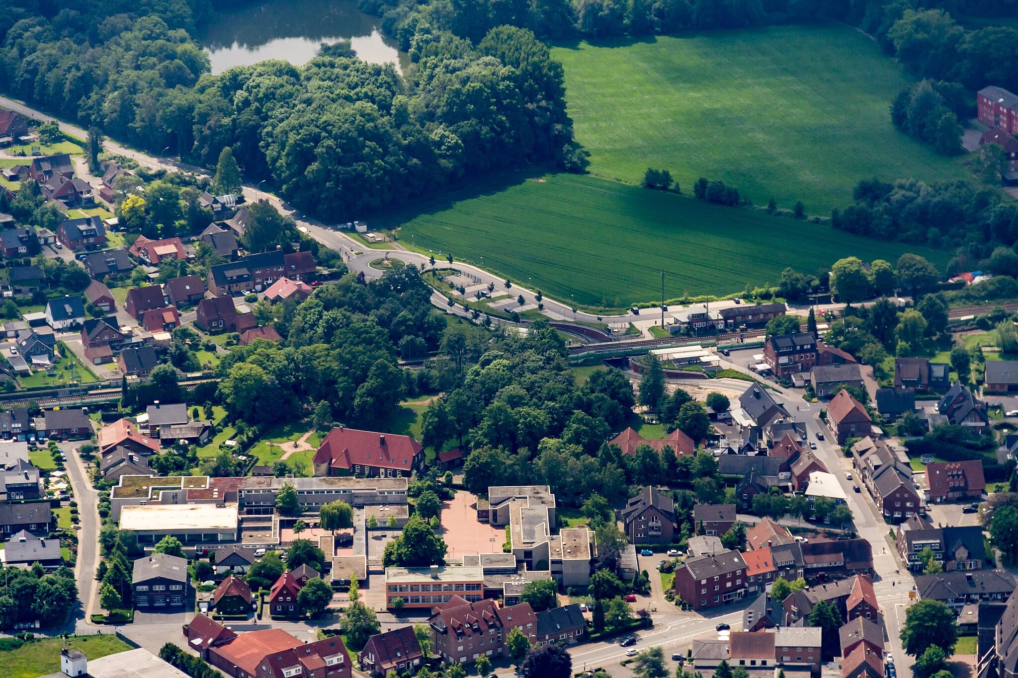 Photo showing: Railway station, Dülmen, North Rhine-Westphalia, Germany