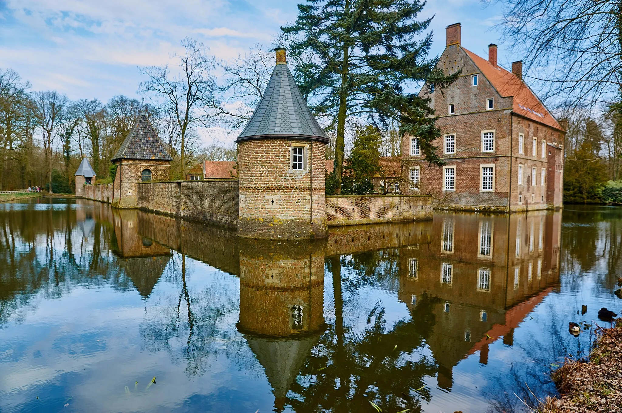 Photo showing: Haus Welbergen, a water castle  in Welbergen, Ochtrup, North Rhine-Westphalia, Germany.